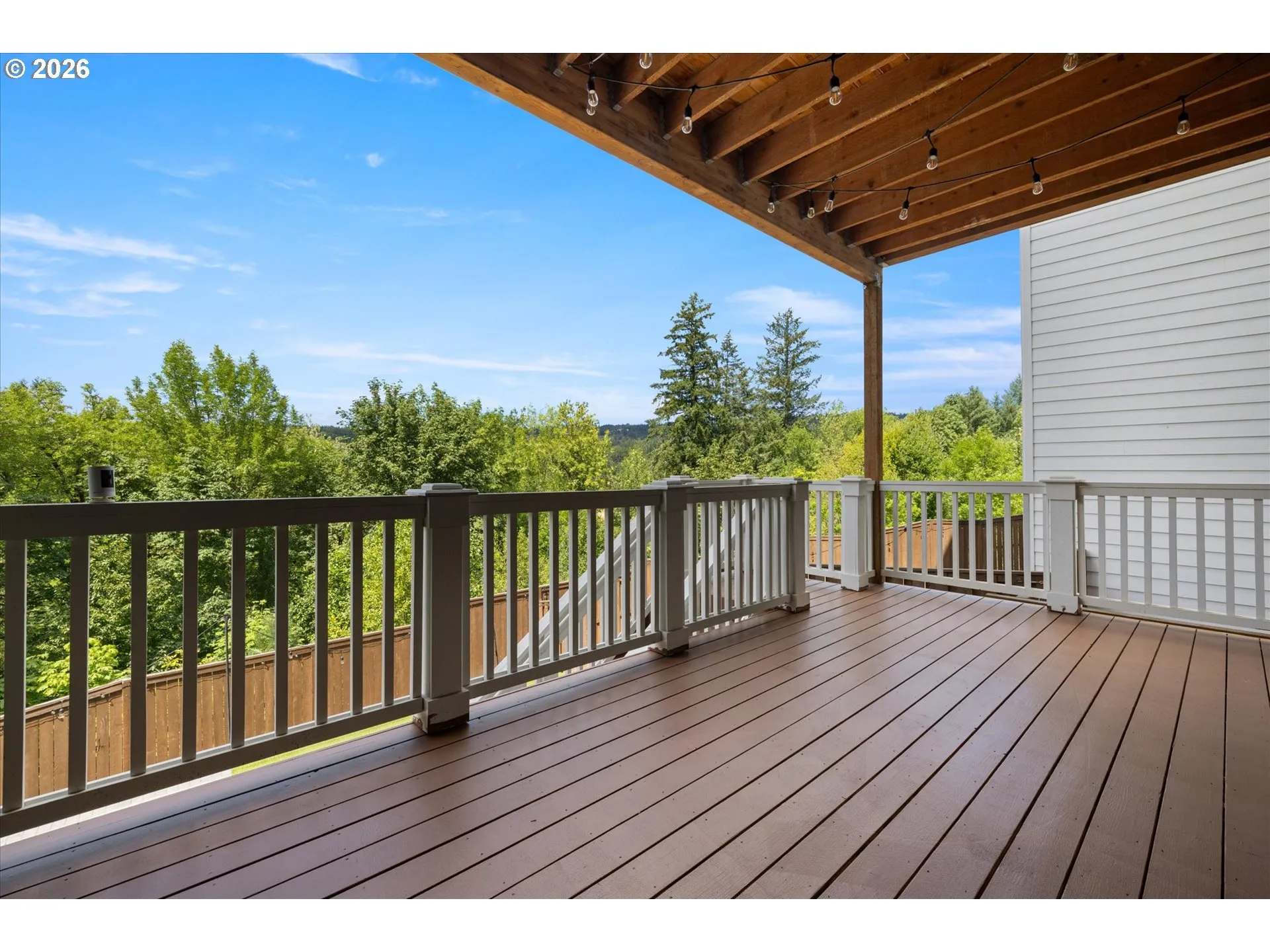 Deck-Lower