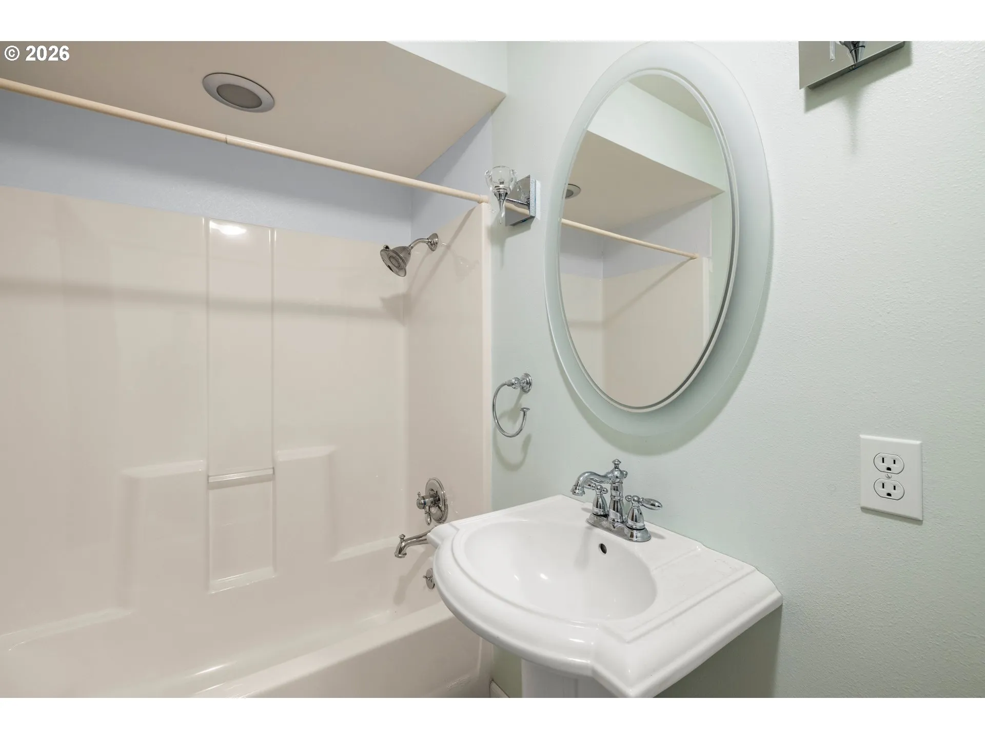 Bathroom-Hall