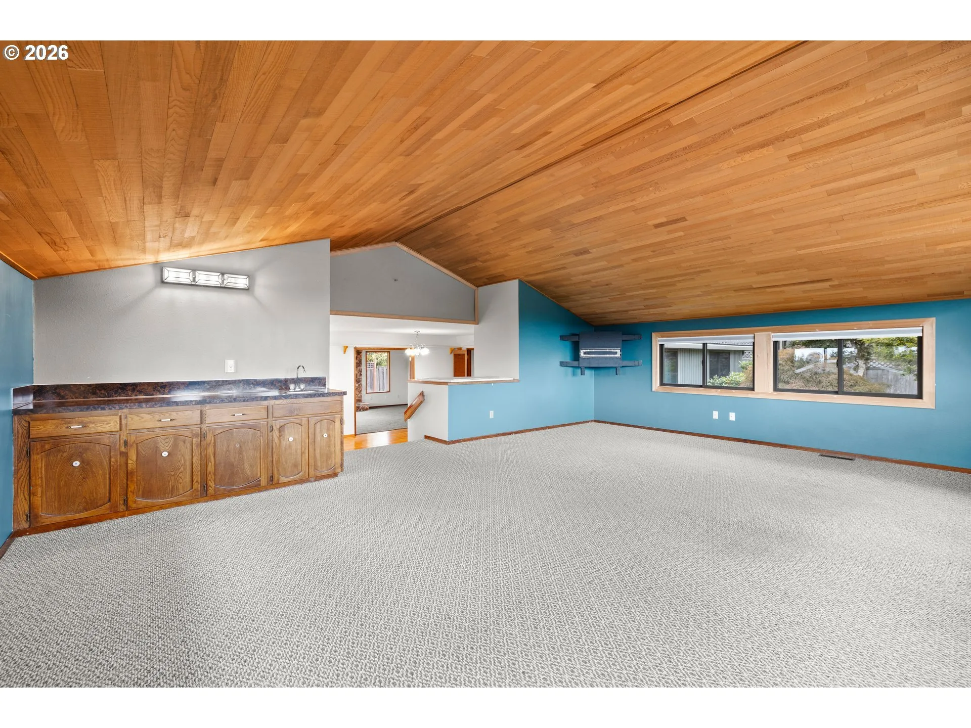 Family Room-Upper