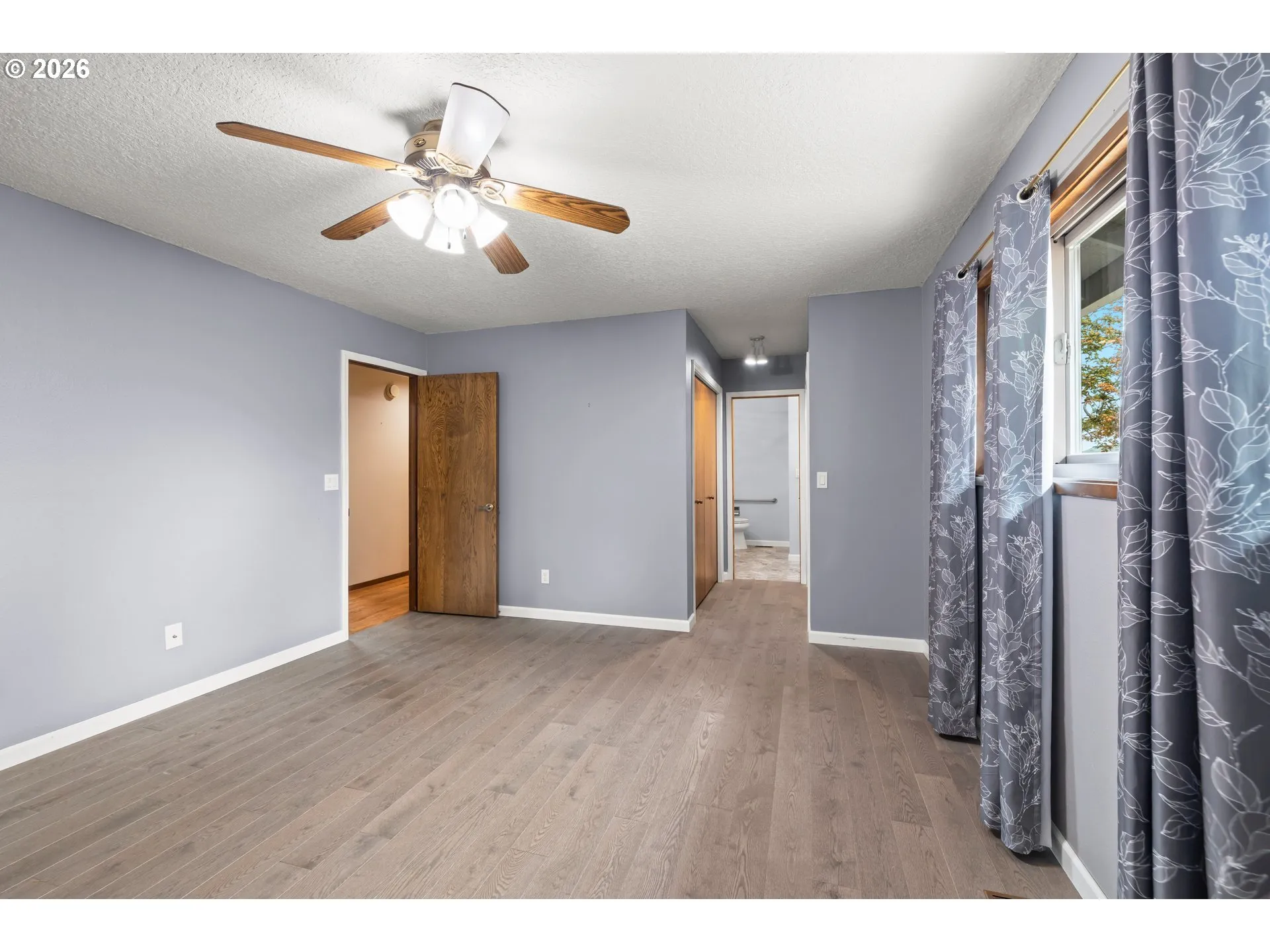Bedroom, Primary-Main