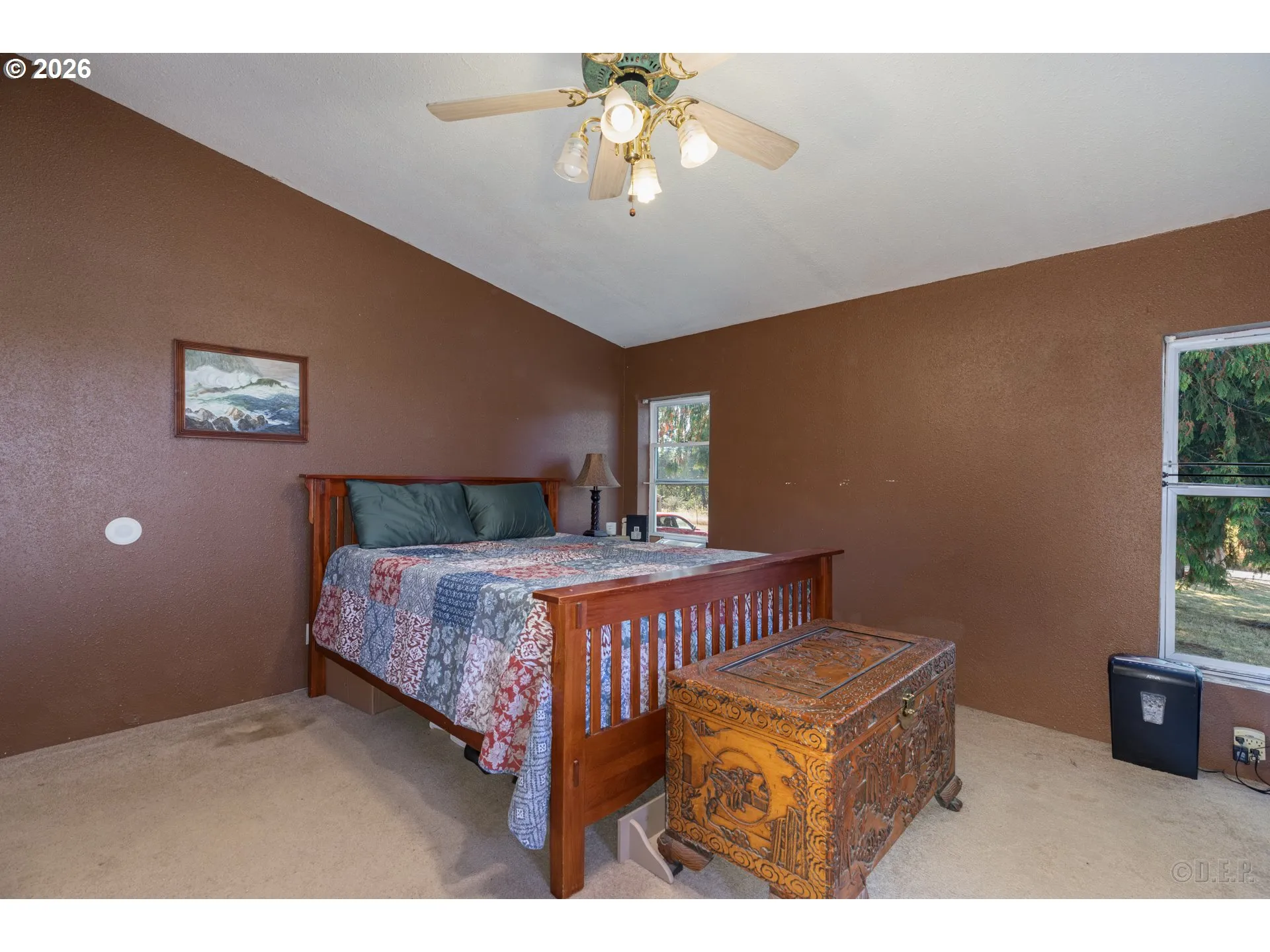 Bedroom, Primary-Vaulted Ceilings