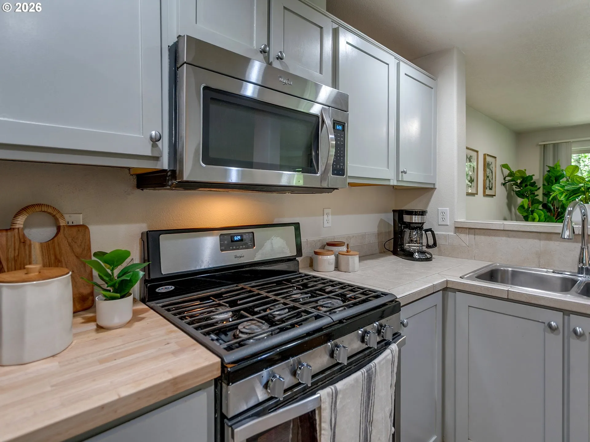 Kitchen-Oven