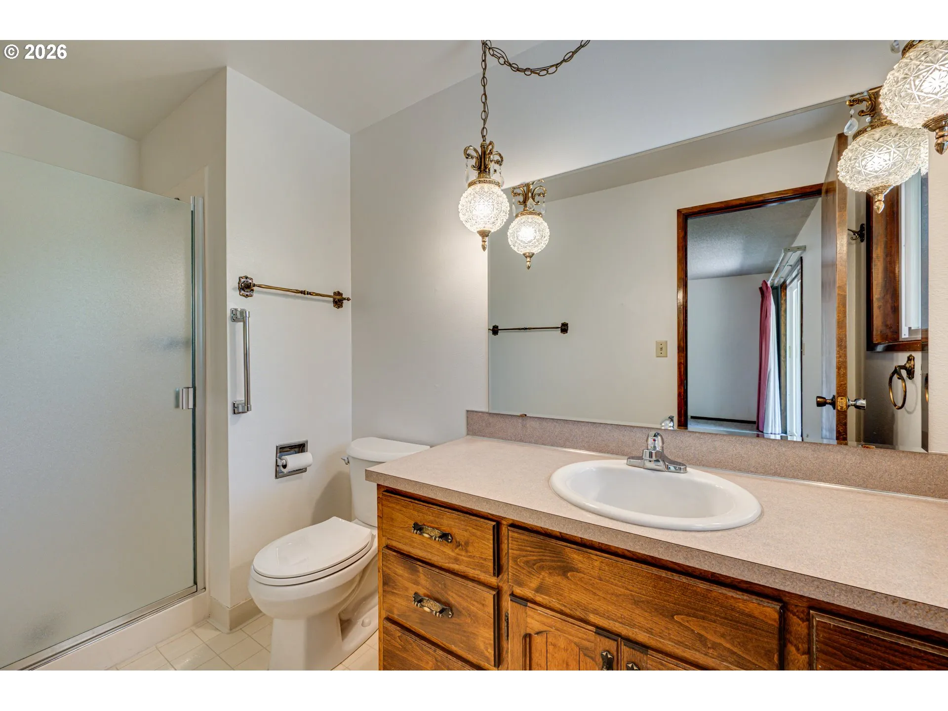 Primary Bedroom-Attached Bathroom