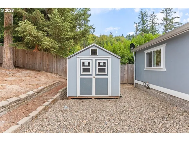 Shed