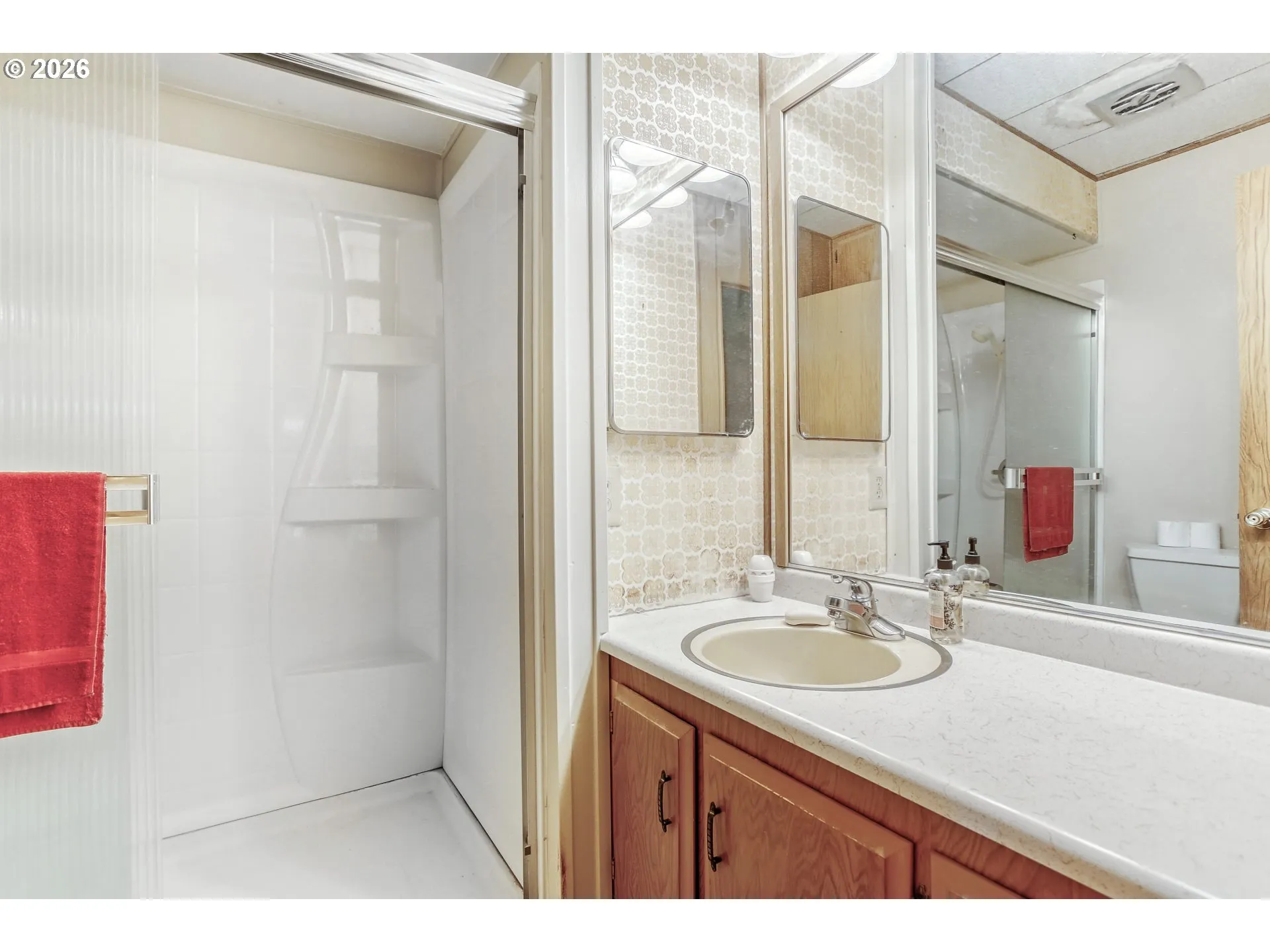 Bathroom-Hall
