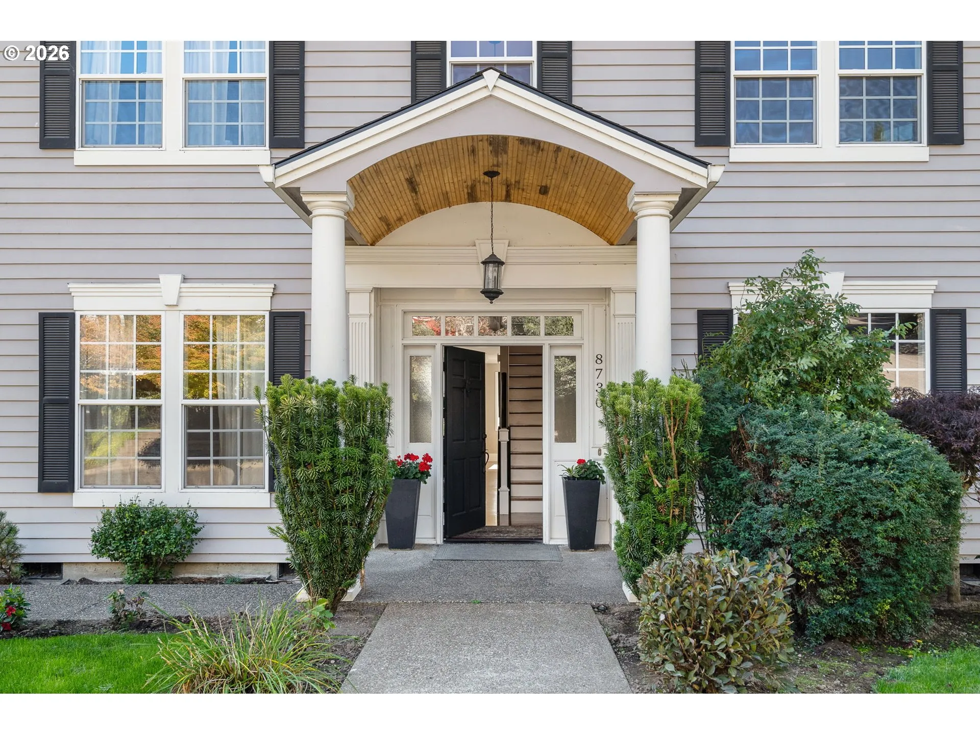 Entrance/Foyer