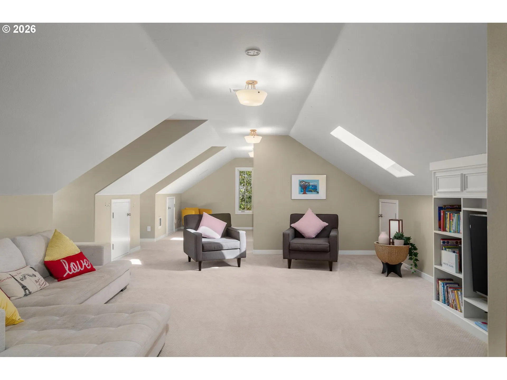 Bonus Room-Upper