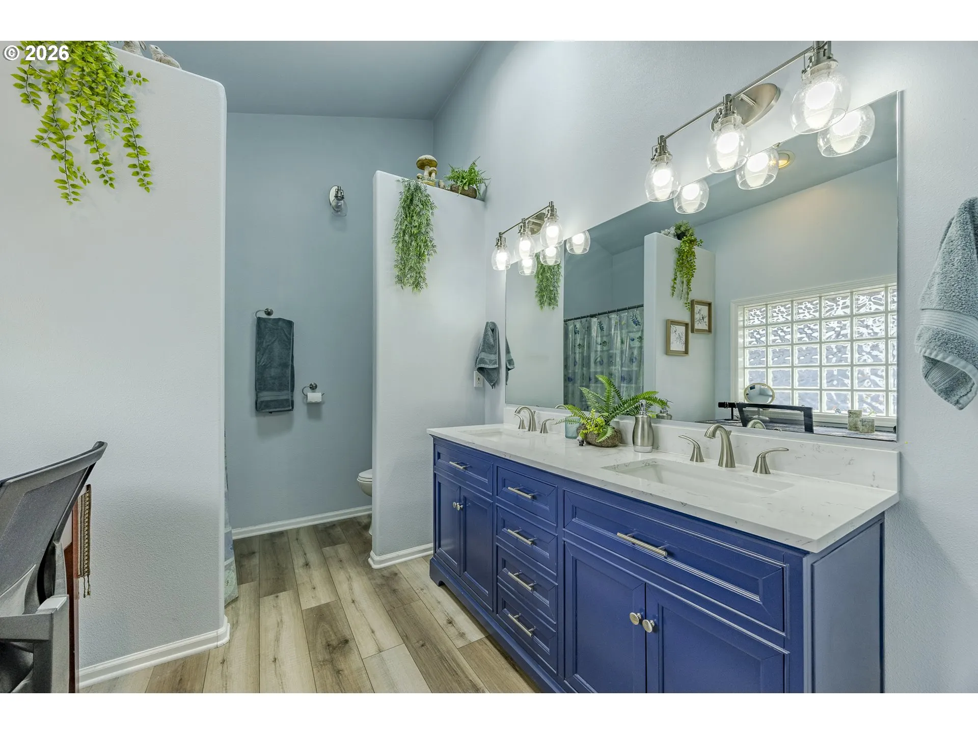Primary Bedroom-Attached Bathroom