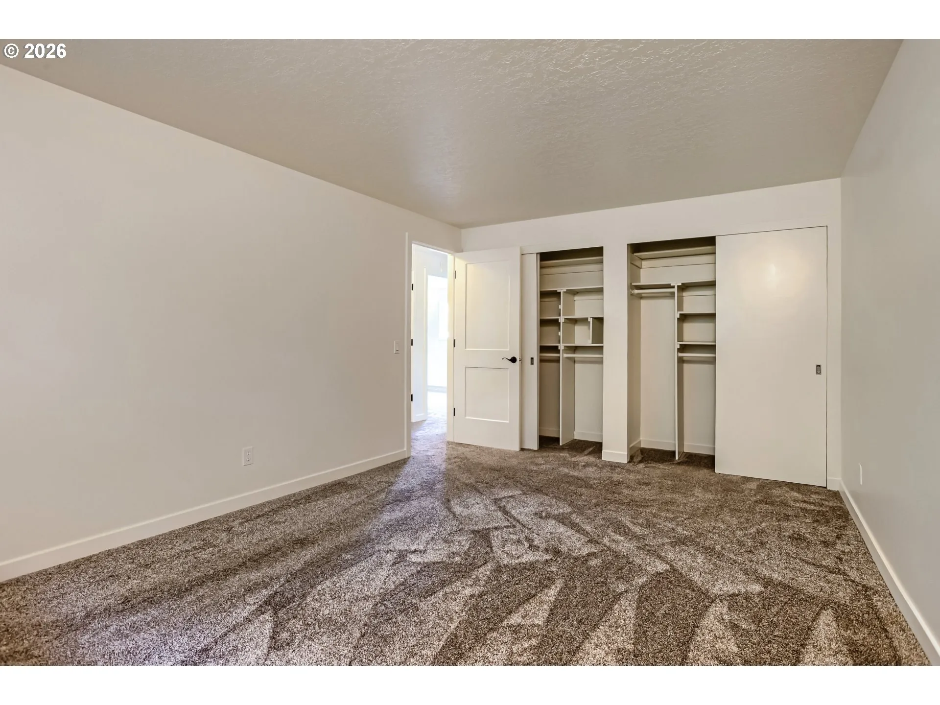 Primary Bedroom-Upper