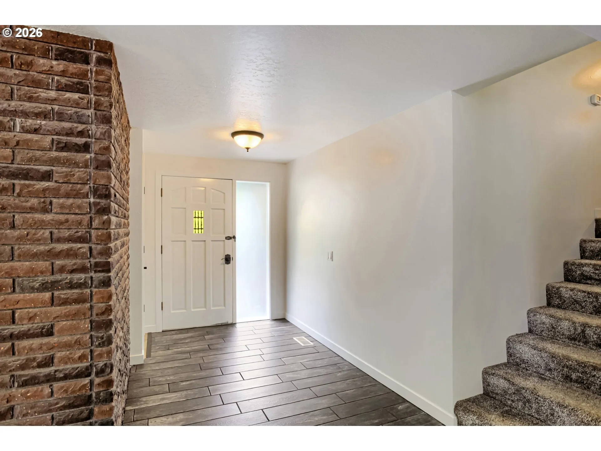 Entrance/Foyer