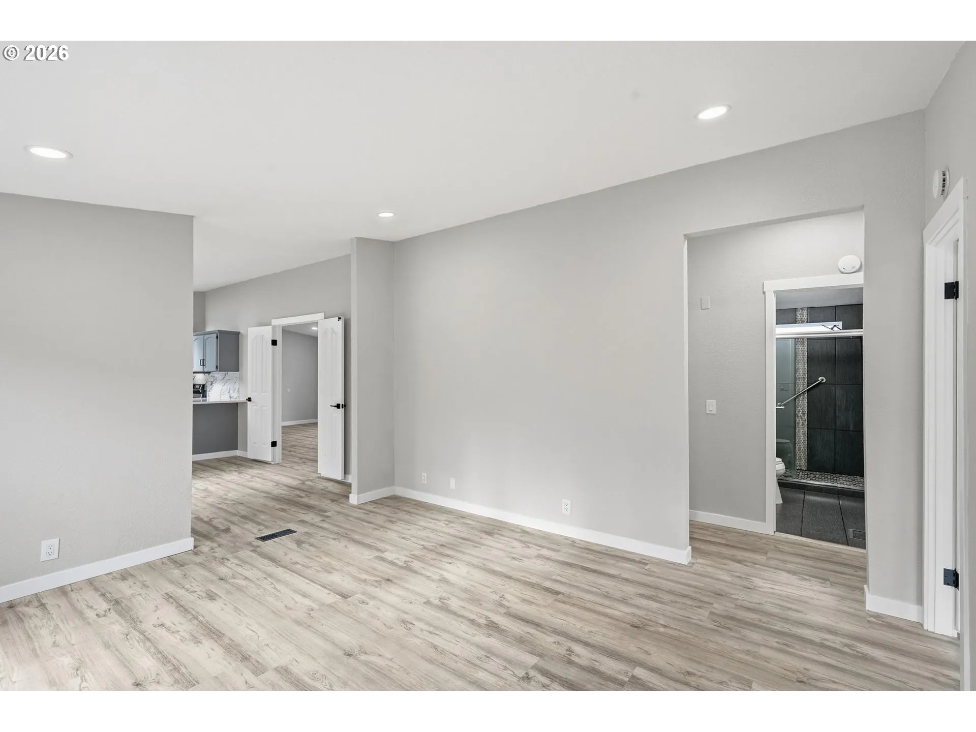 Living Room-Vaulted Ceilings