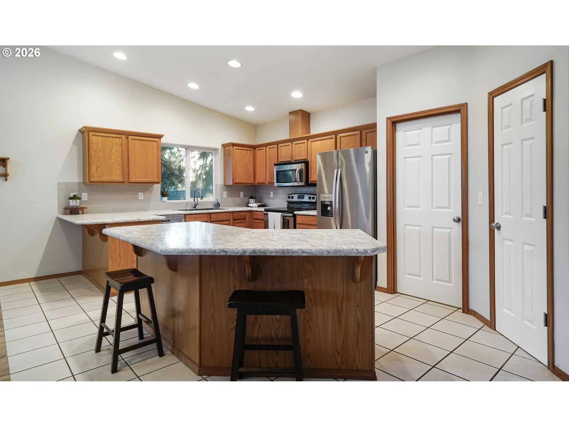 Kitchen-Island