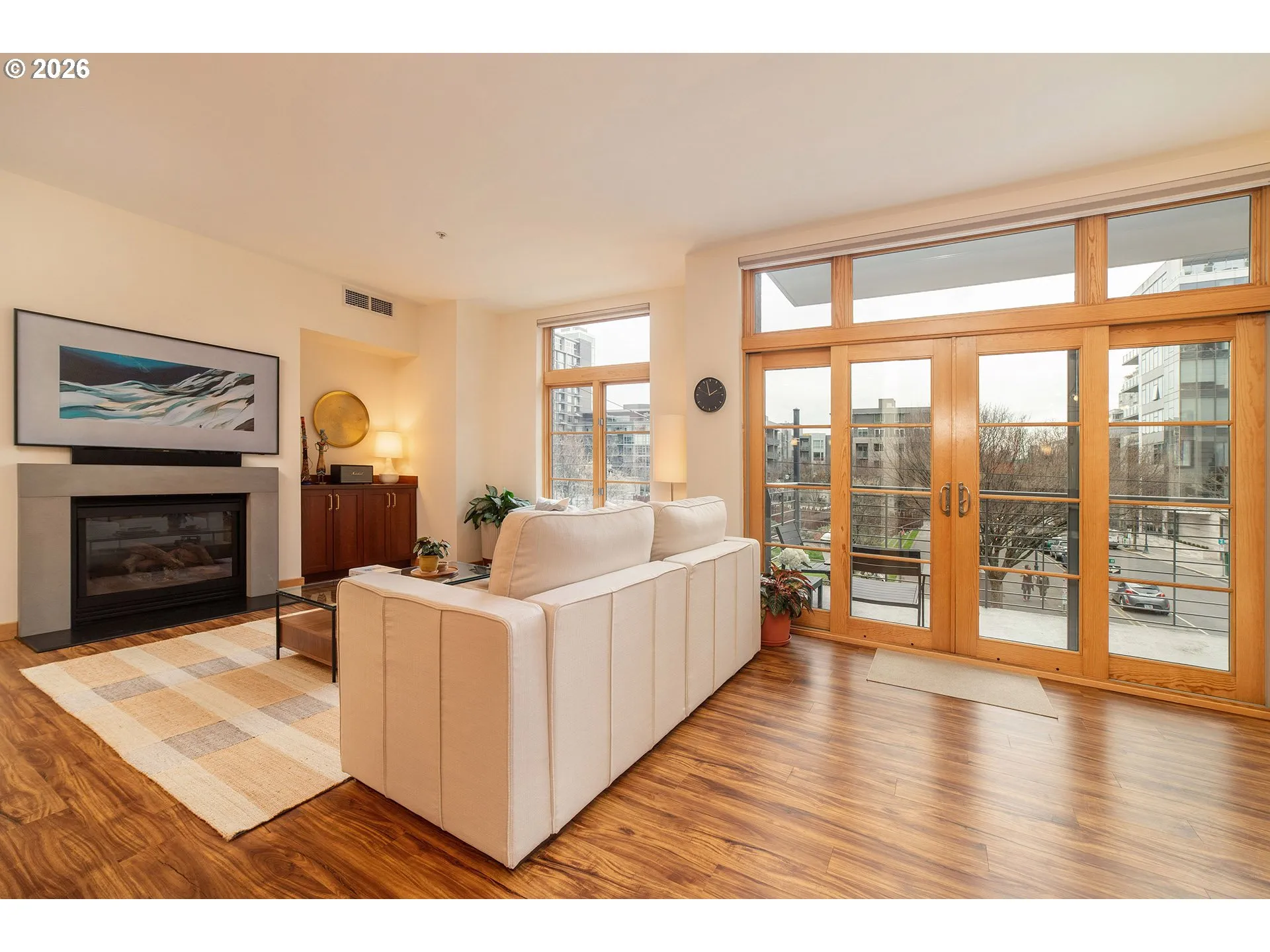 Living Room-Fireplace