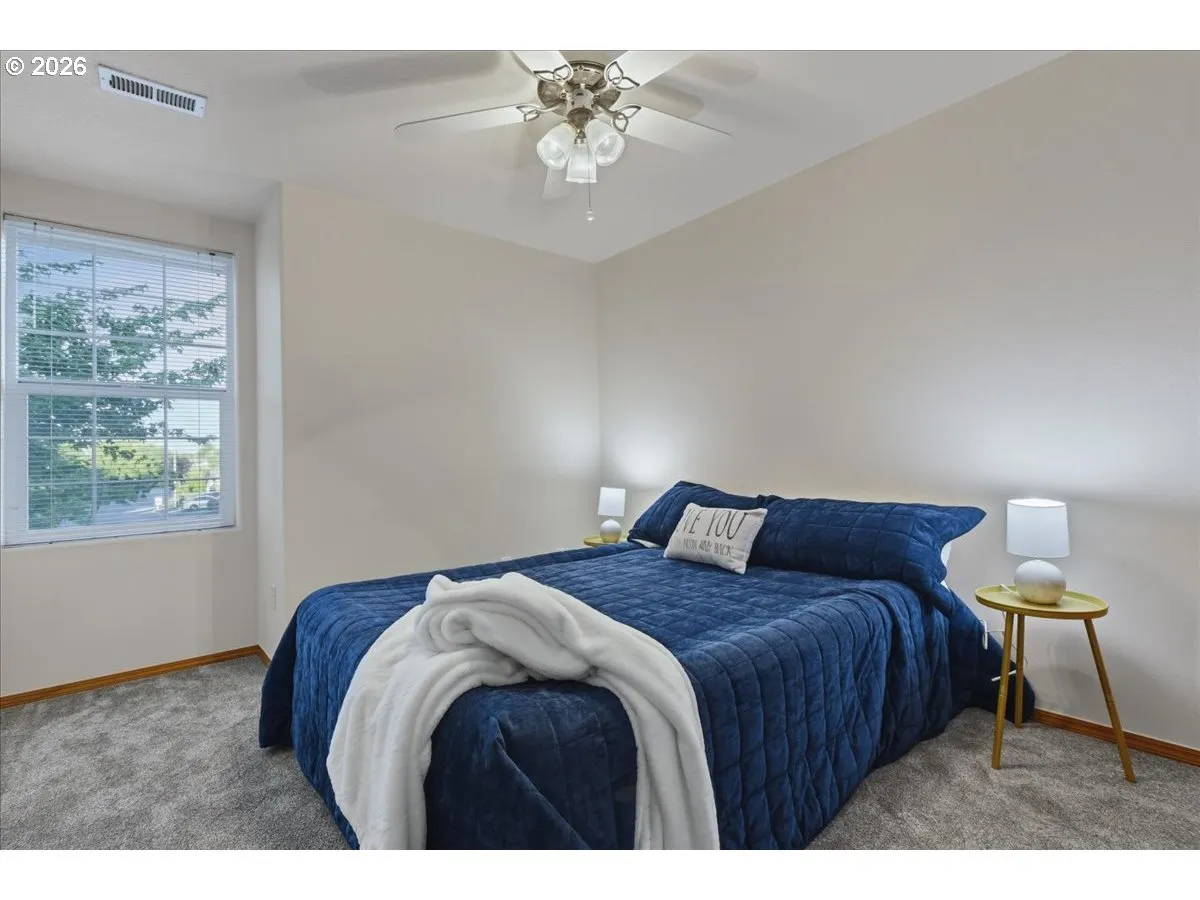Bedroom-Ceiling Fan