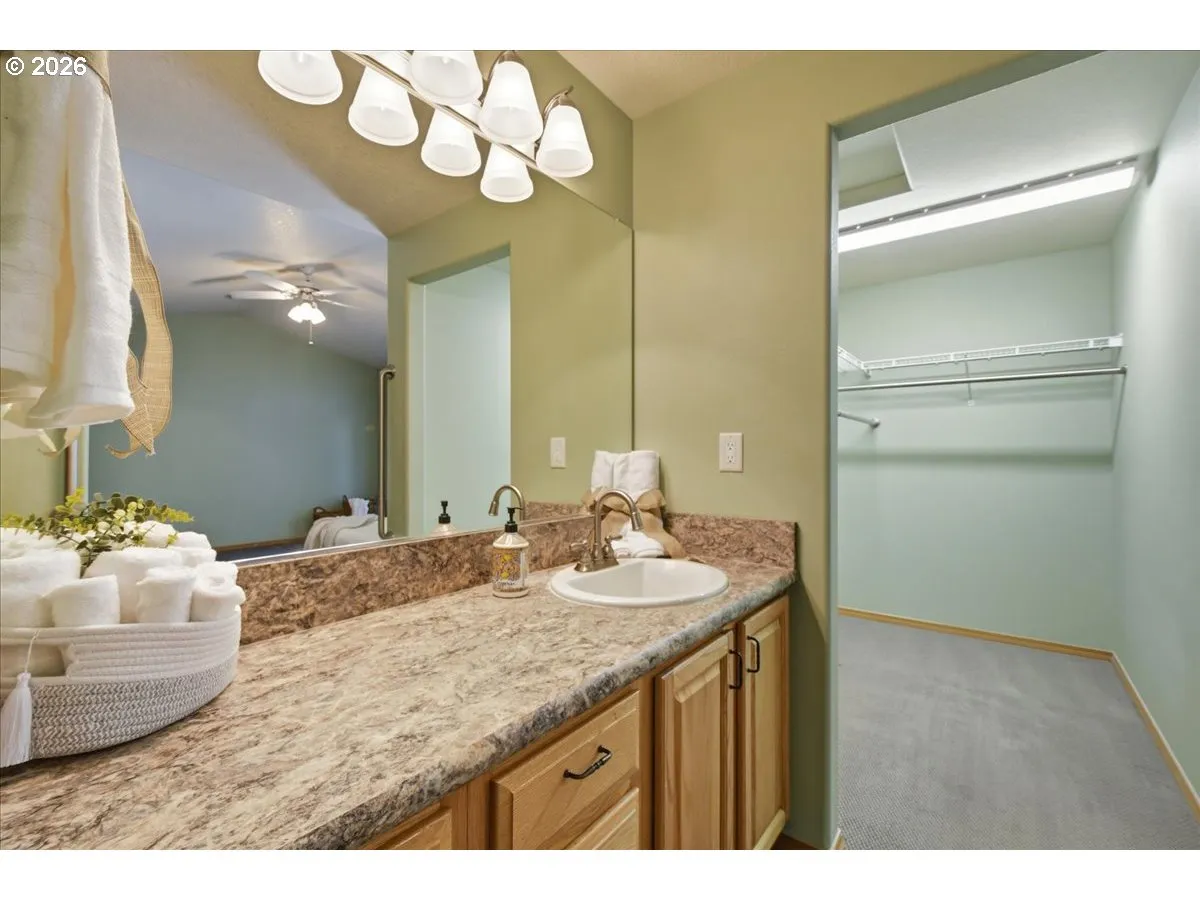 Owner's Suite Bathroom