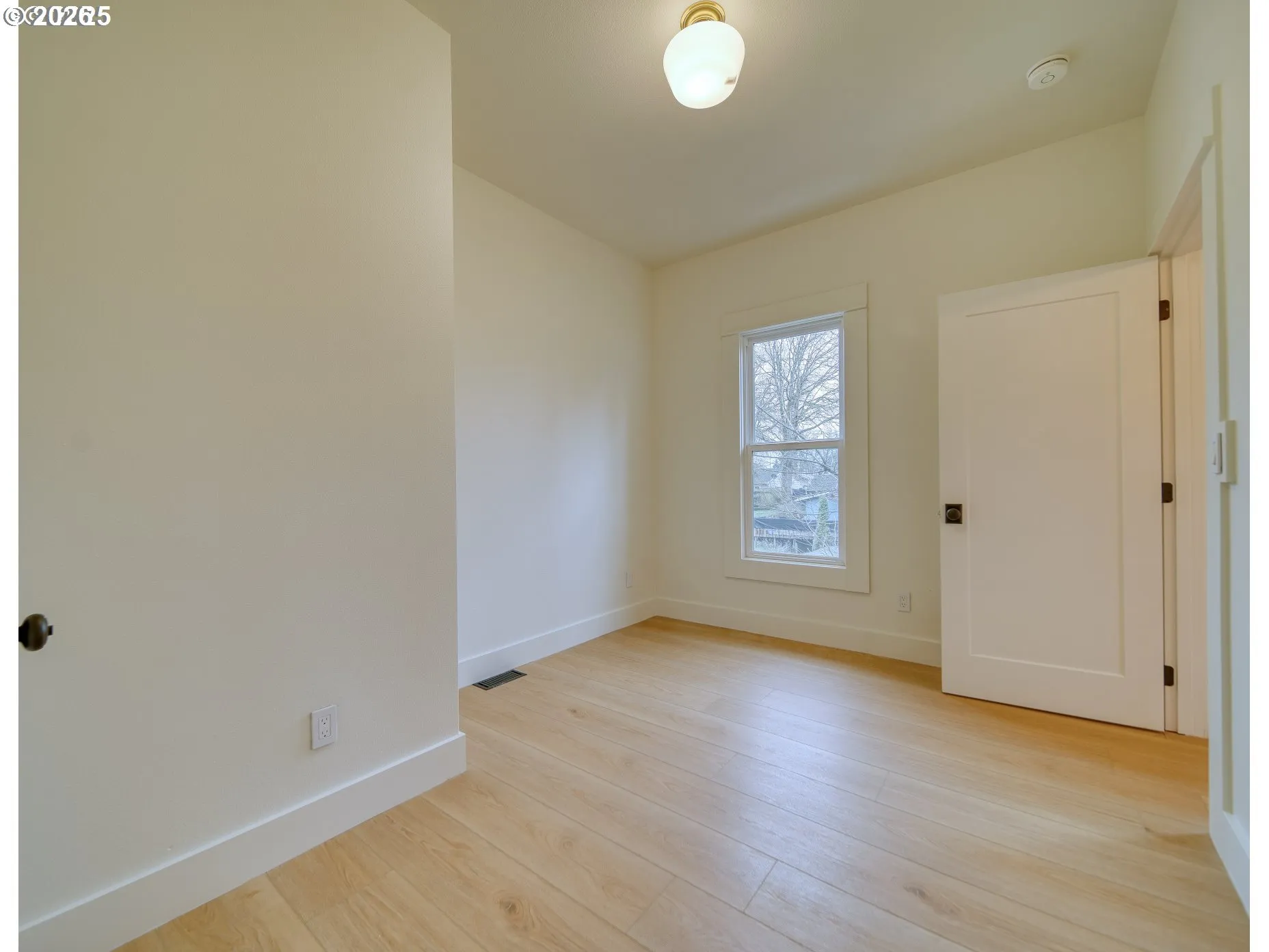 Bedroom-Main
