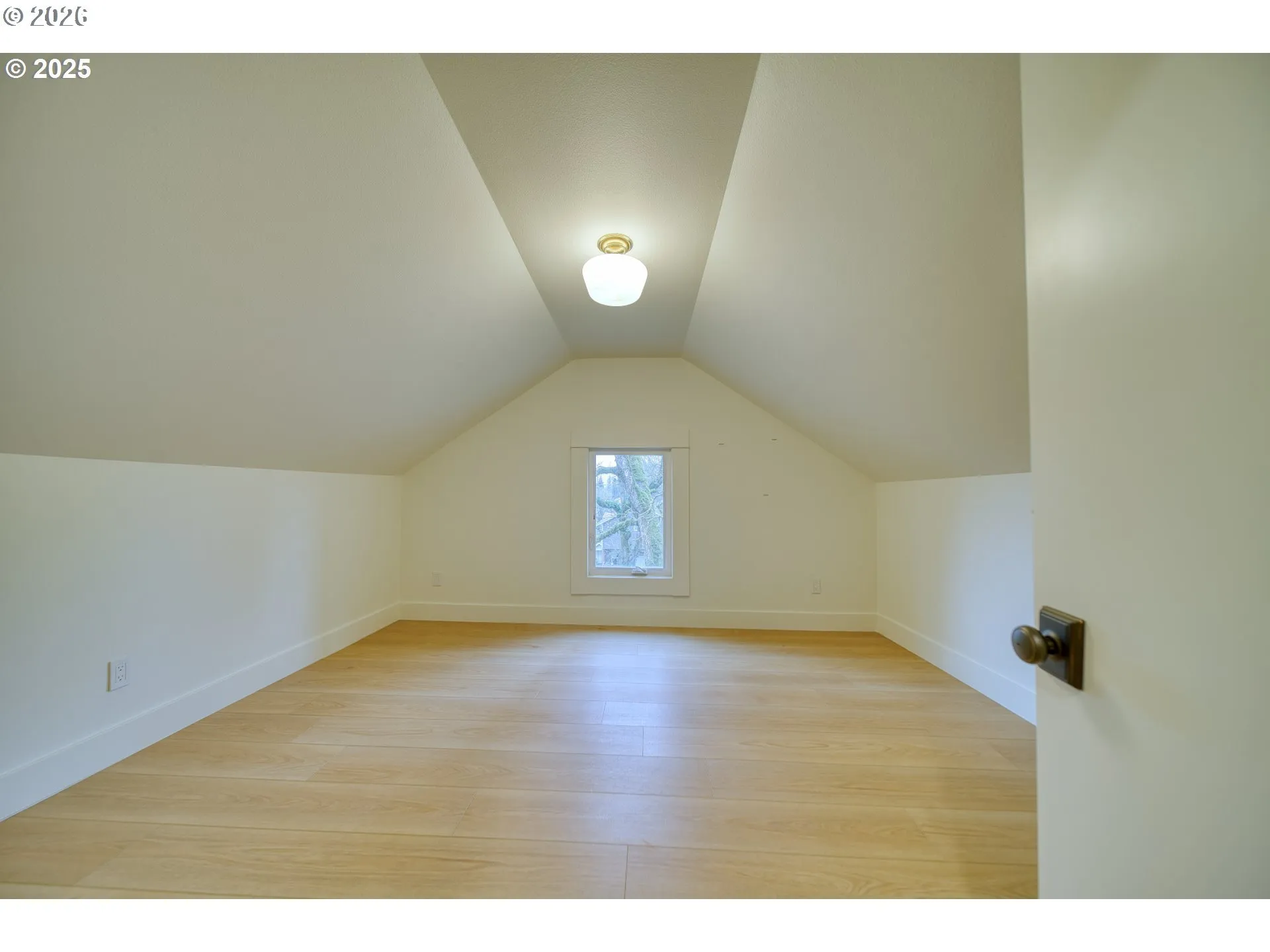 Bedroom-#3 Upper