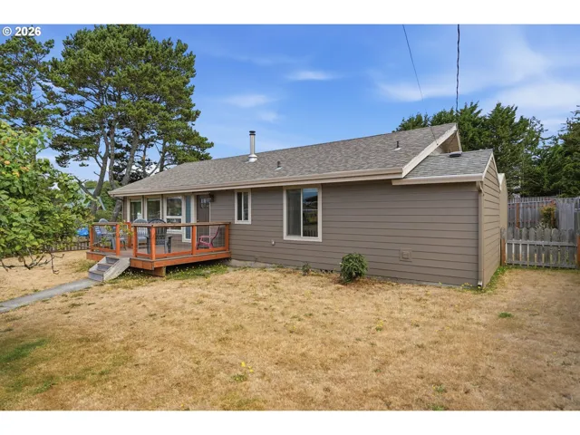 Yard-Fenced