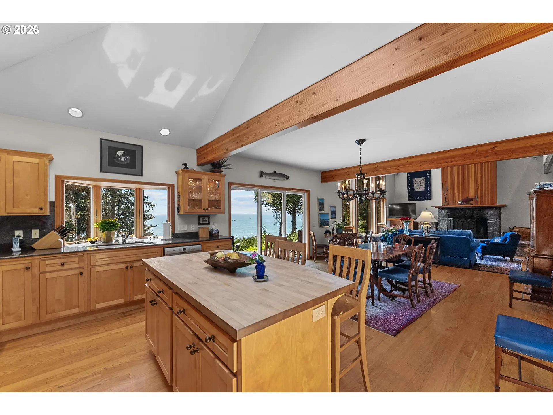 Kitchen-Island