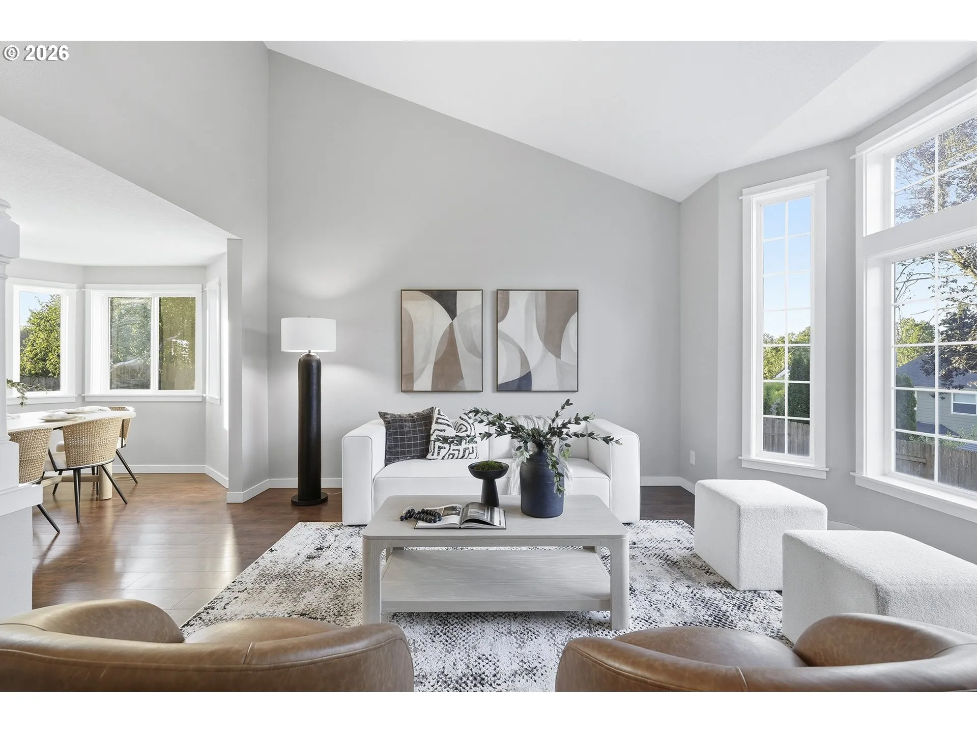Living Room-Vaulted Ceilings