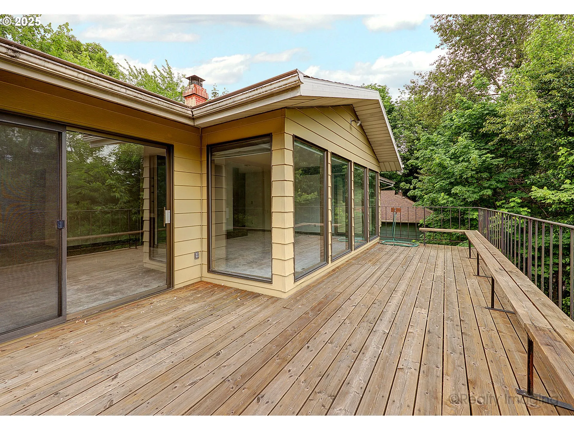 Deck-Main