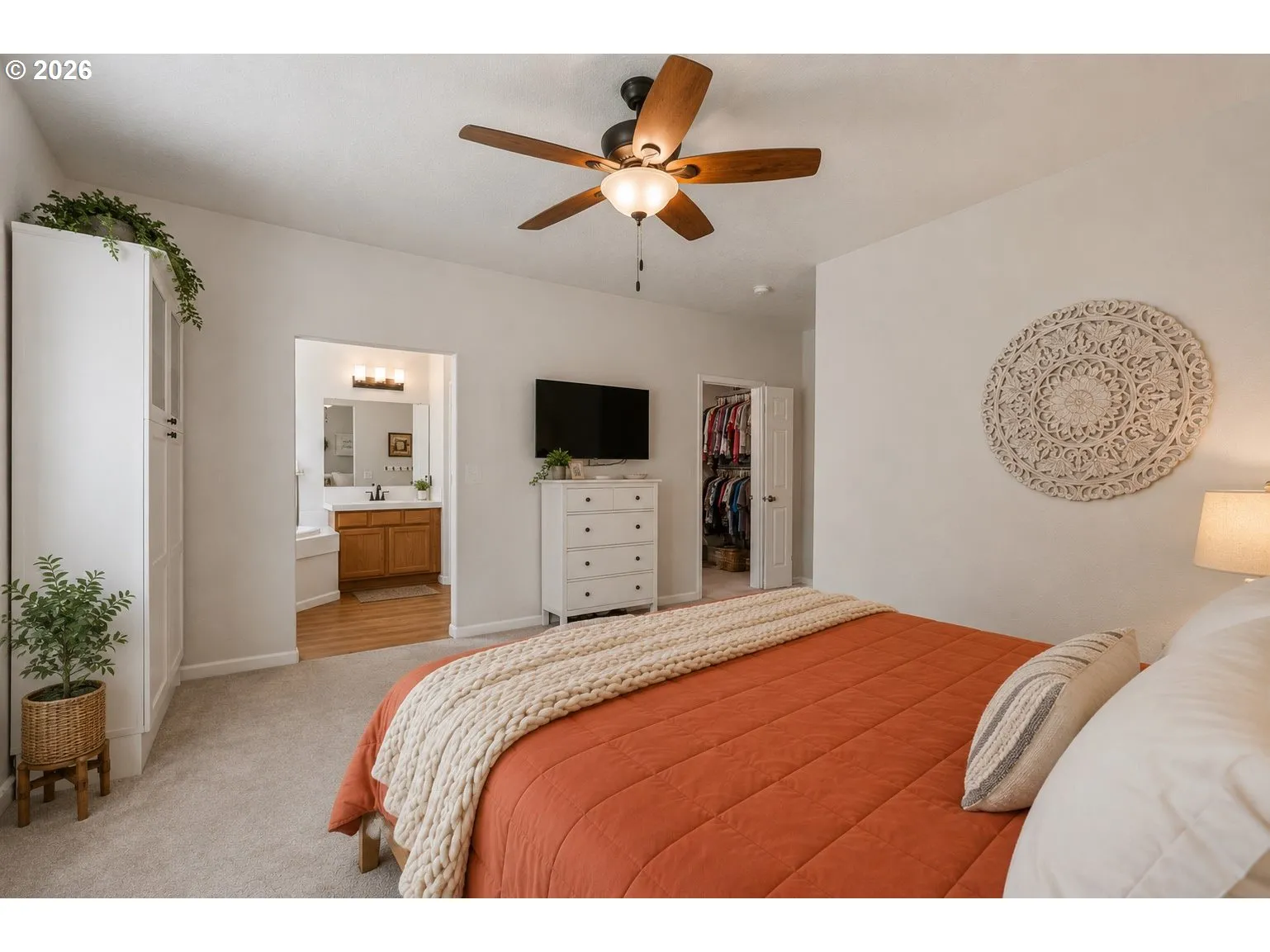 Bedroom, Primary-Walk-In Closet