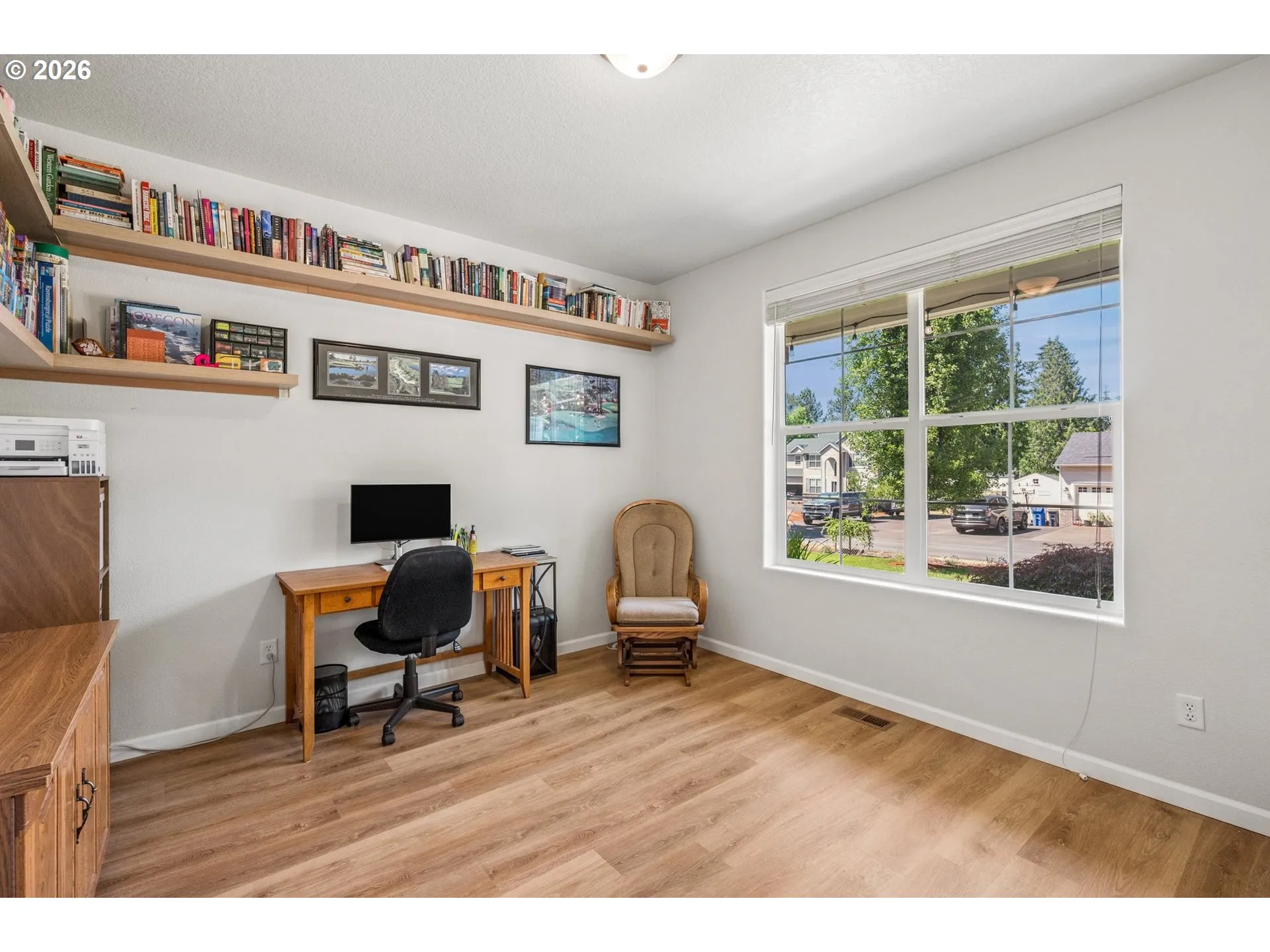 Den/Office-Main
