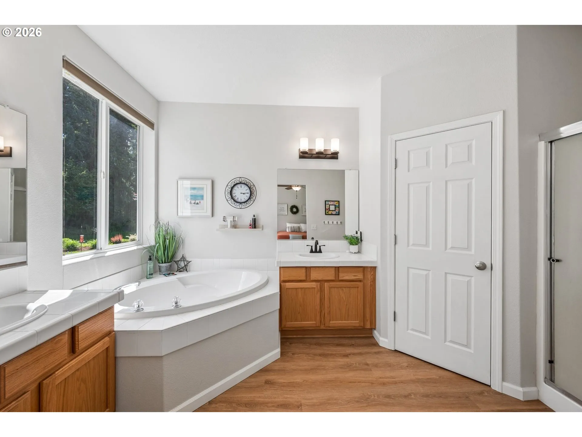Bathroom-Garden Tub