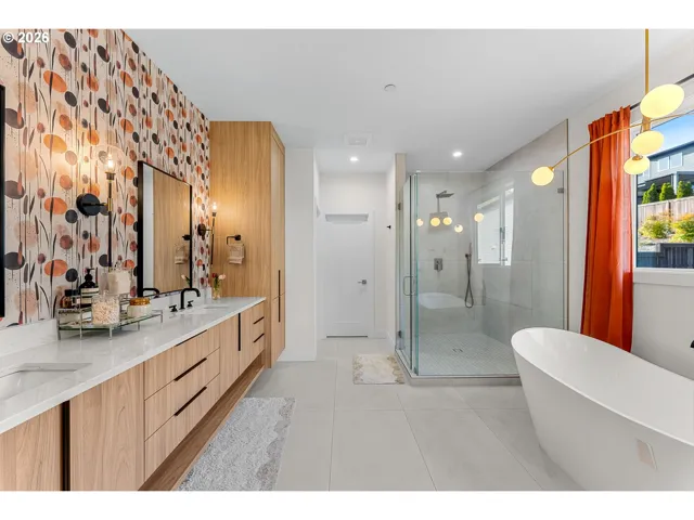 Primary Bedroom-Attached Bathroom