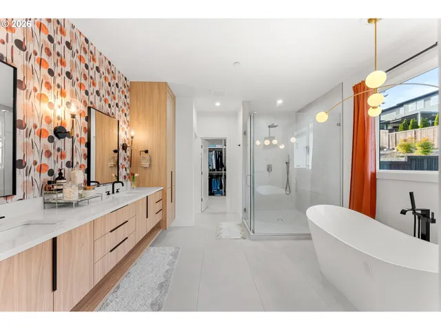 Bathroom, Attached-Walk in Shower