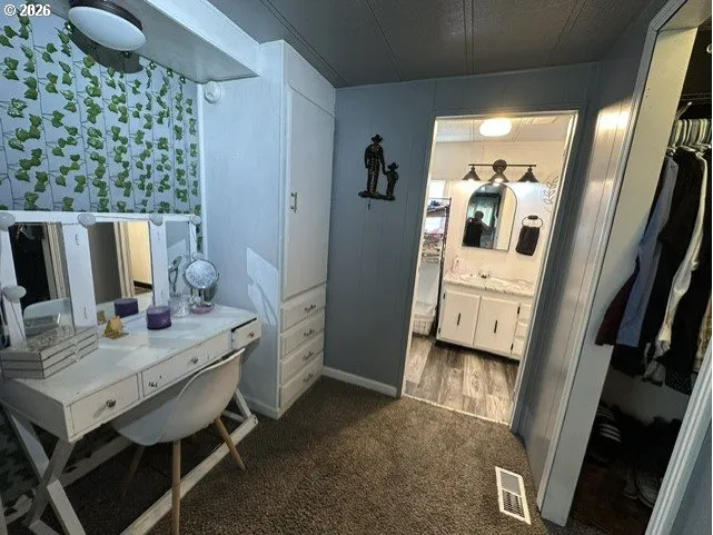 Owner's Suite Bedroom