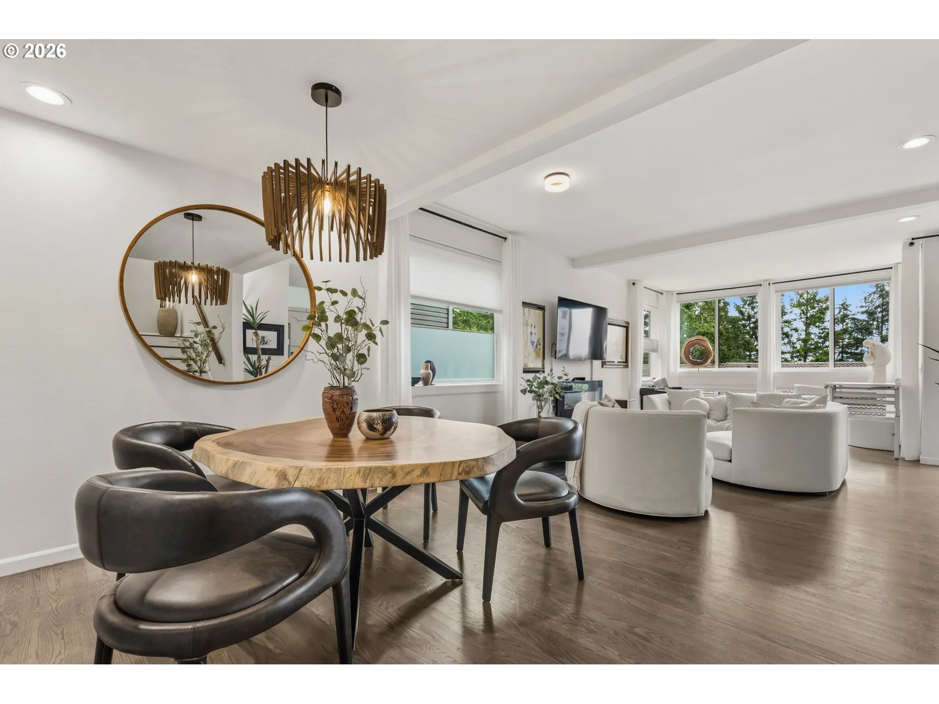 Living Room/Dining Room