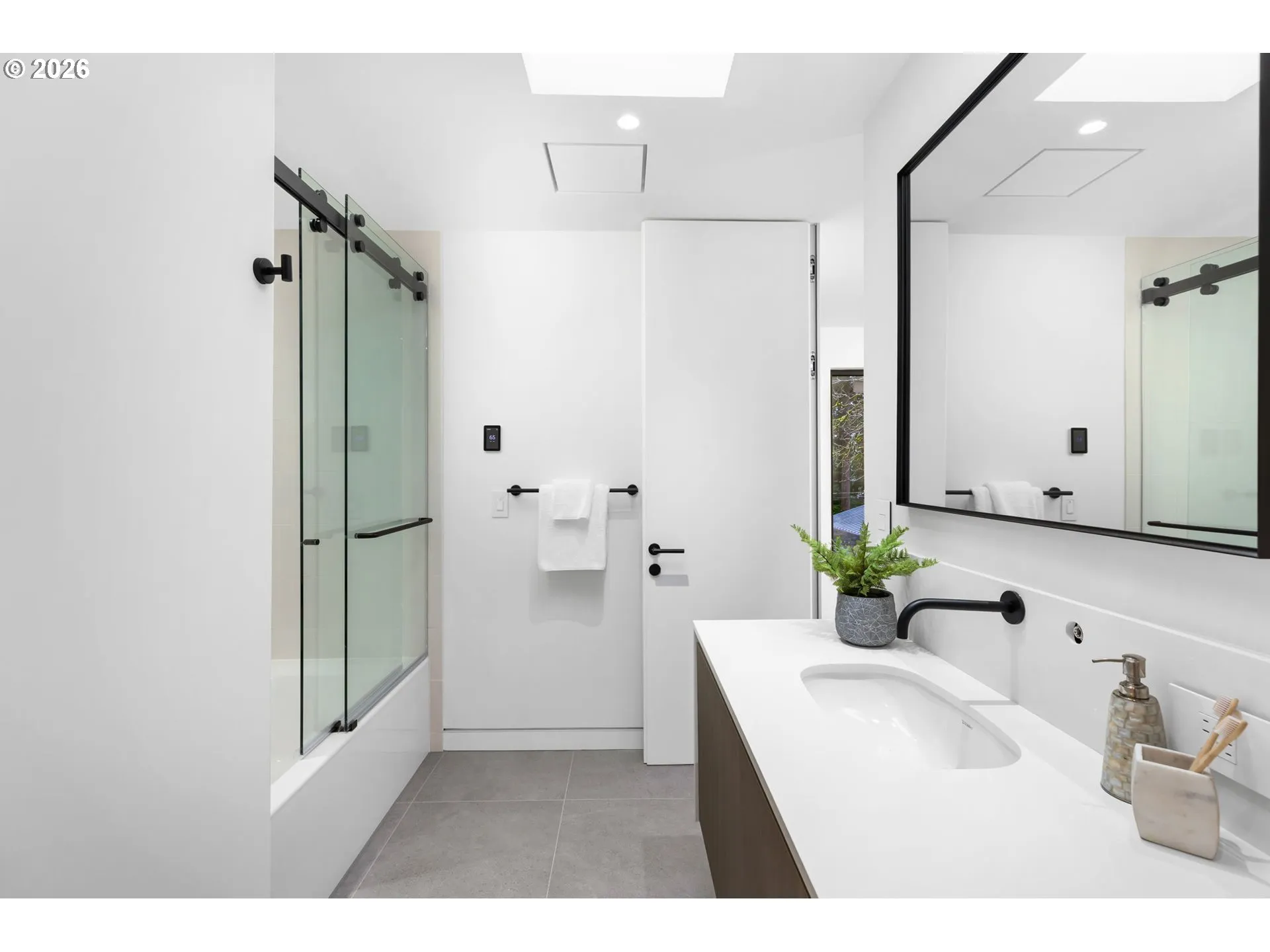 Bathroom-Jack and Jill