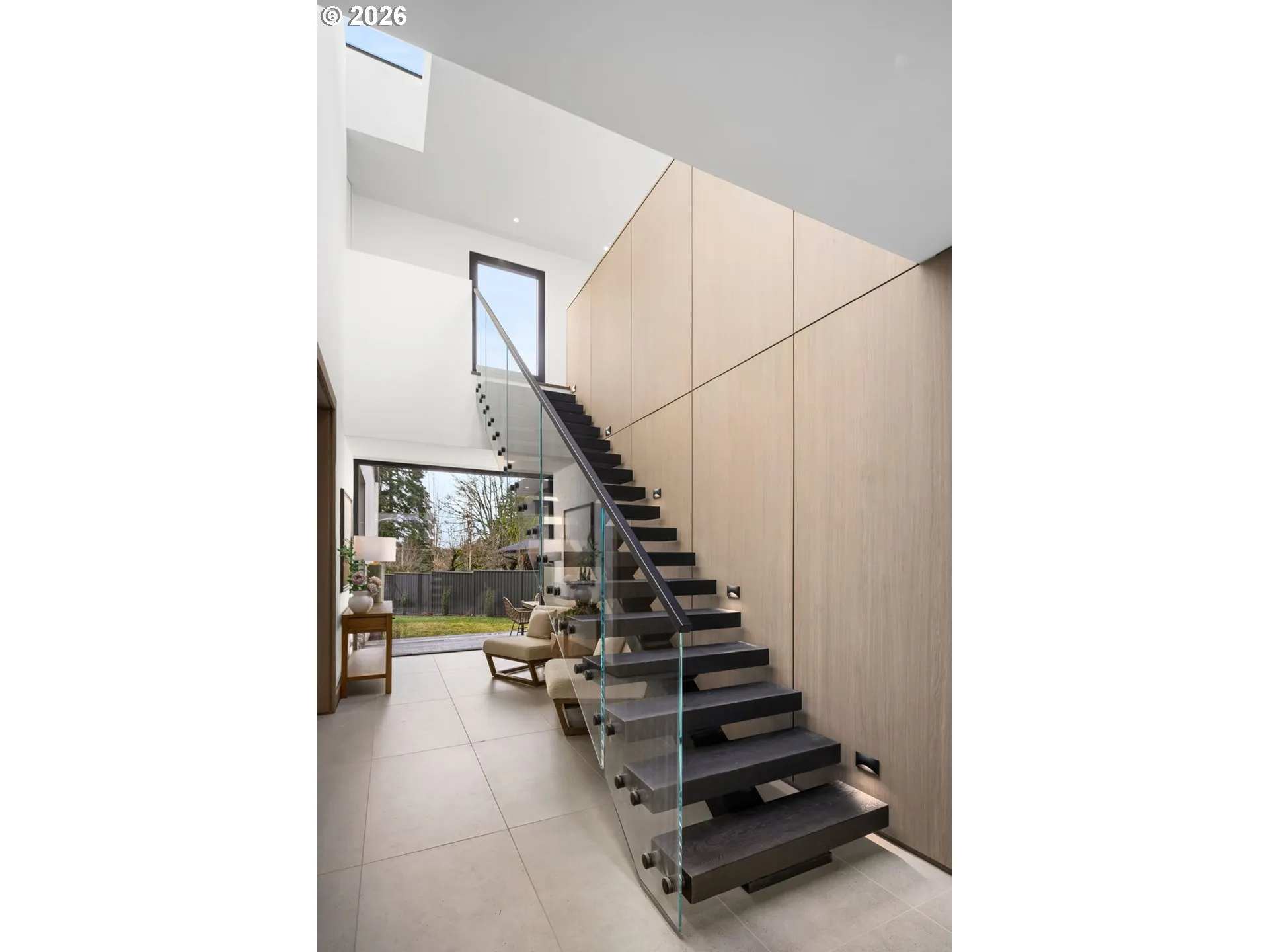Entrance/Foyer