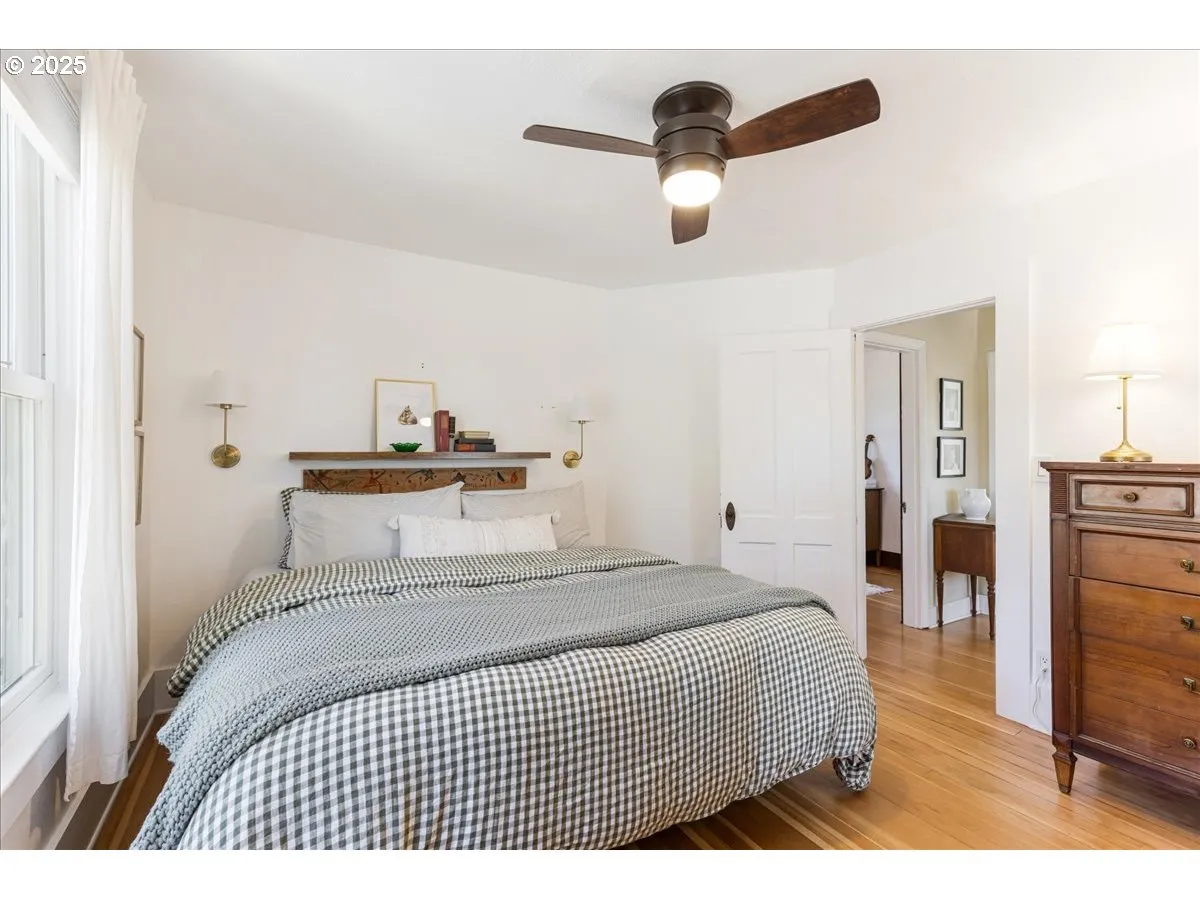 Bedroom-# 1