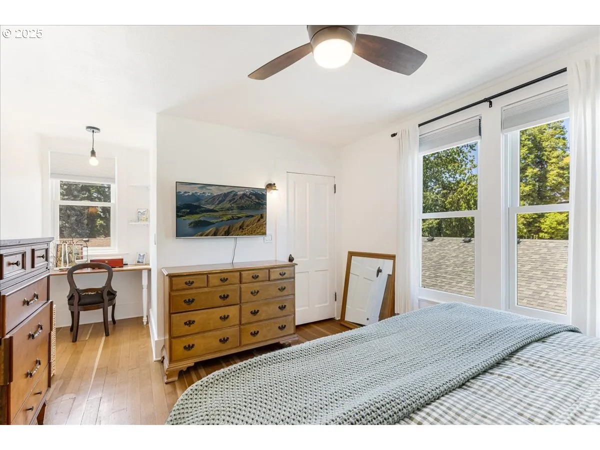 Bedroom-# 1