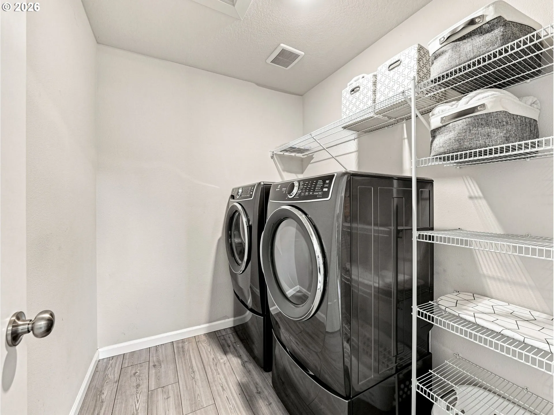 Laundry-Upper
