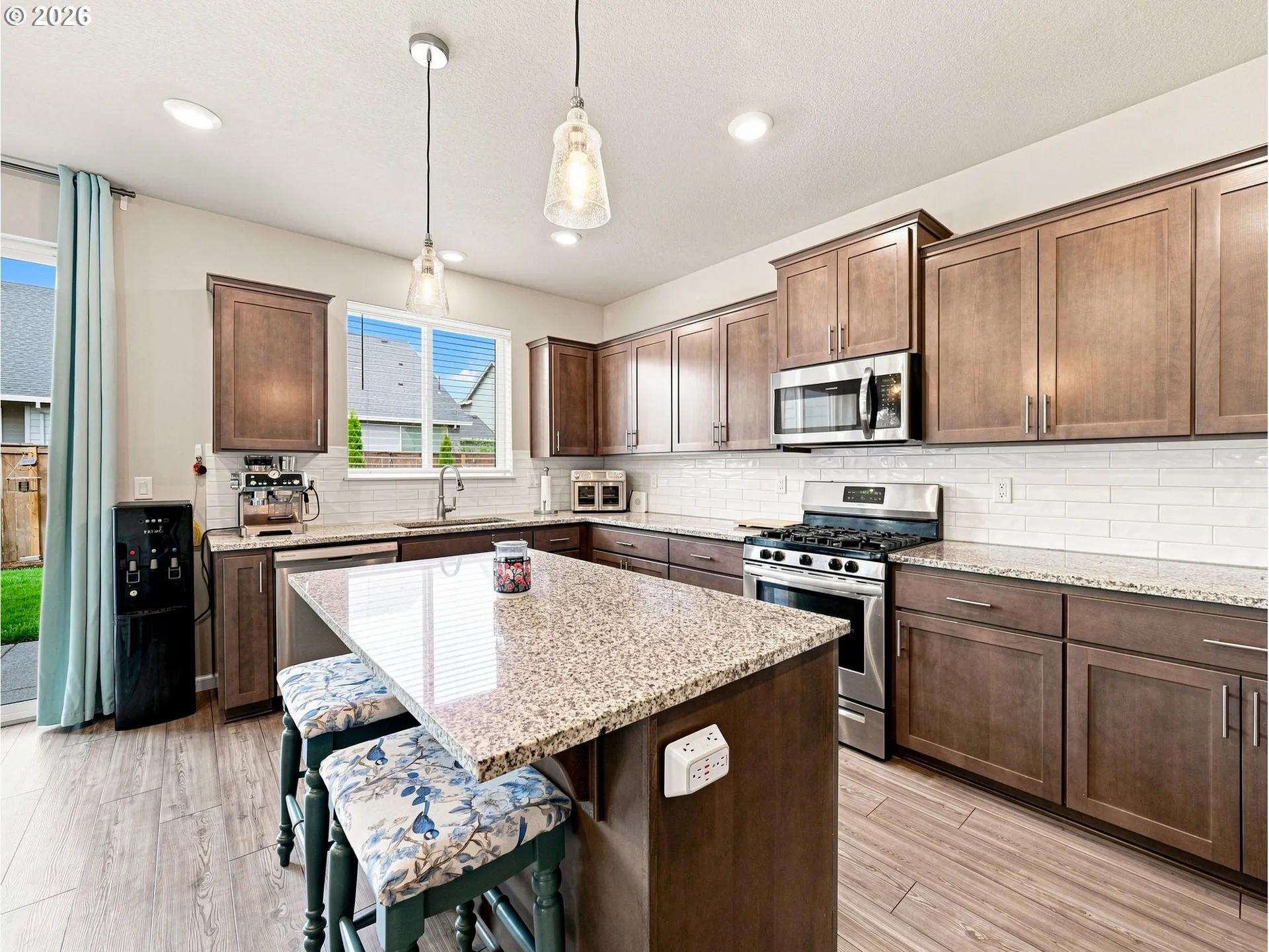 Kitchen-Island