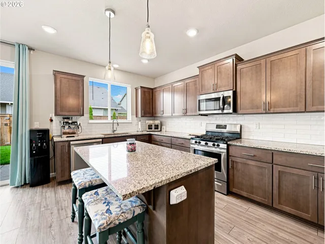 Kitchen-Island