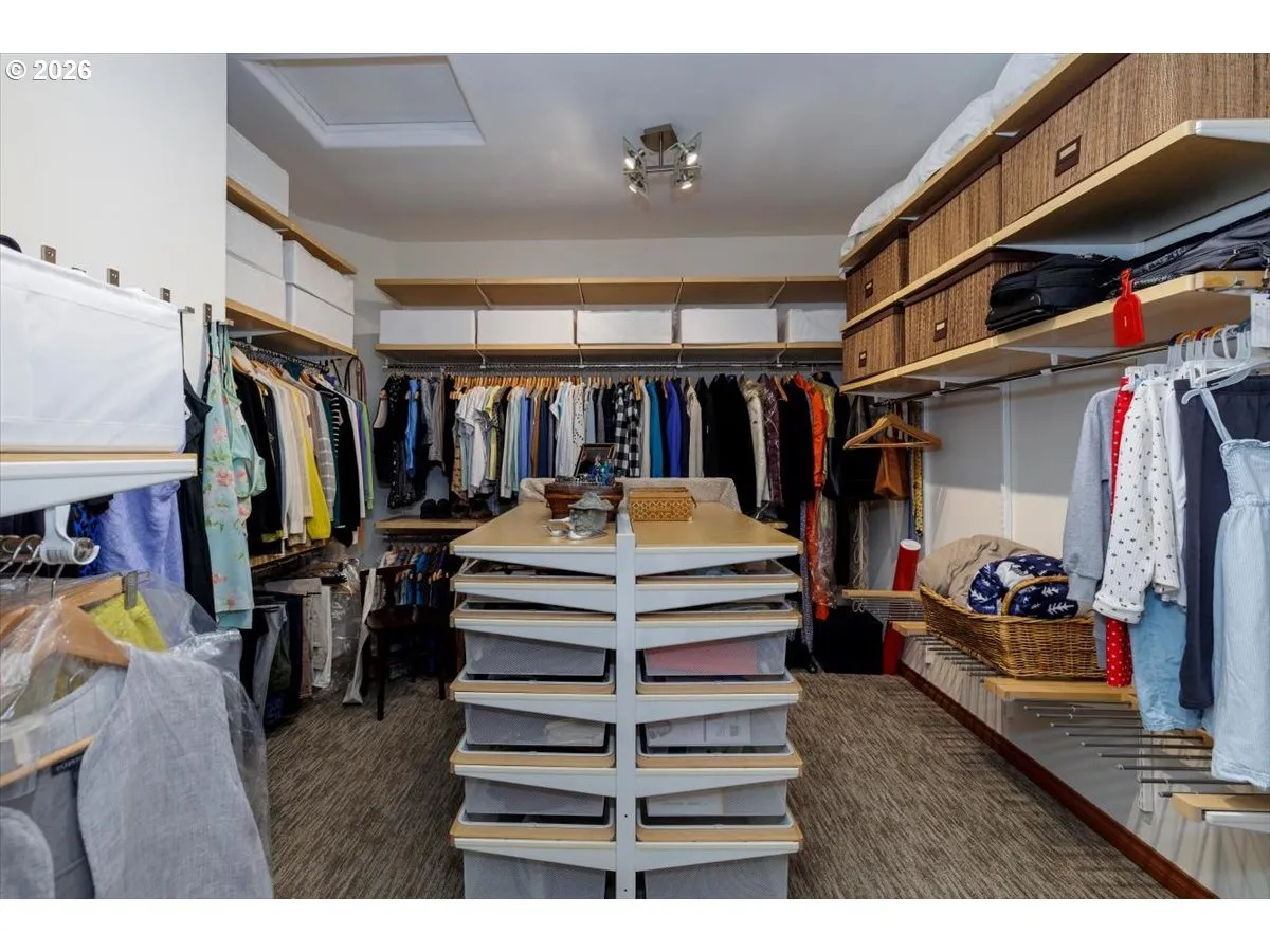 Primary Bedroom-Walk-In Closet