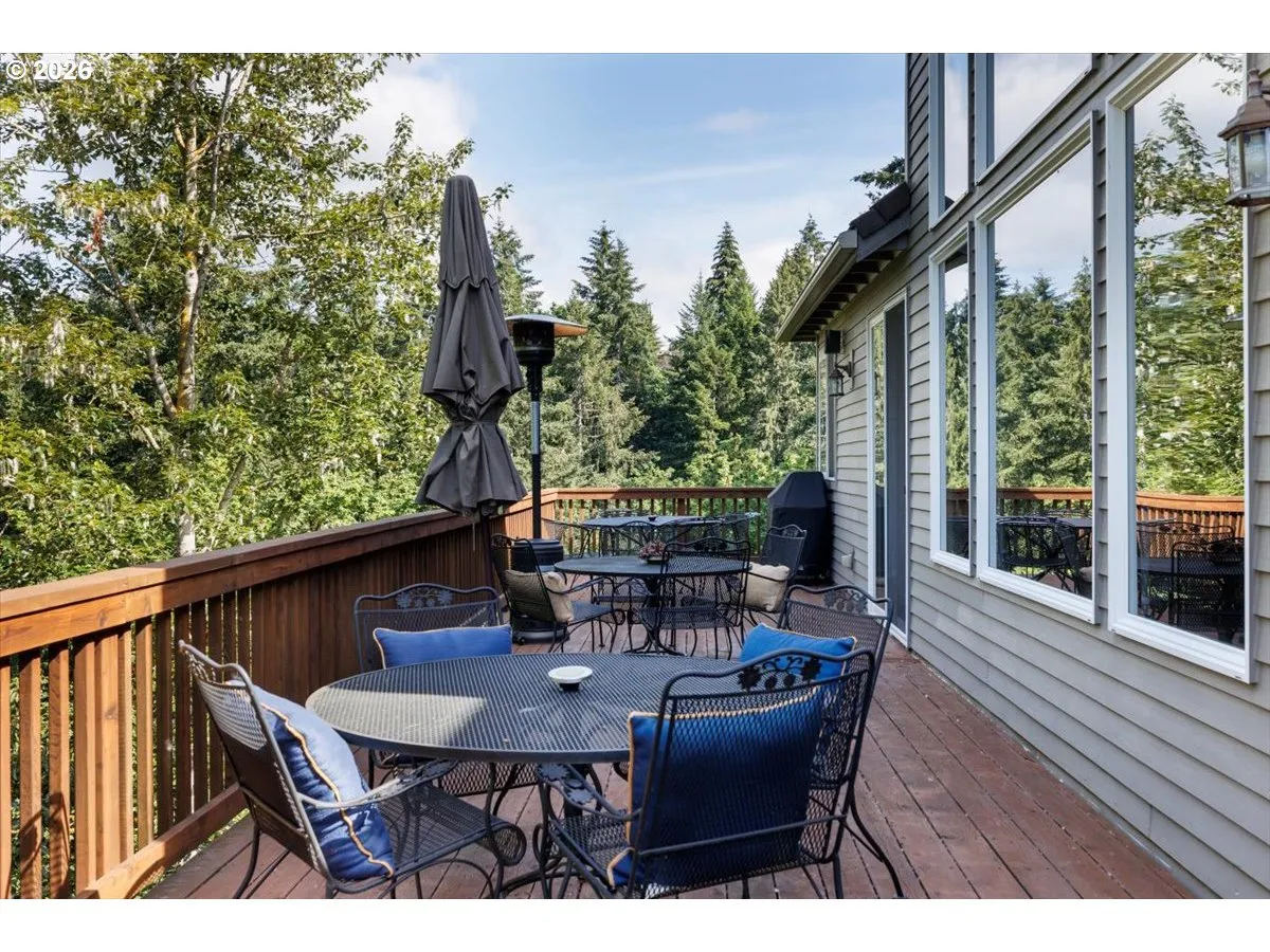 Deck-Main