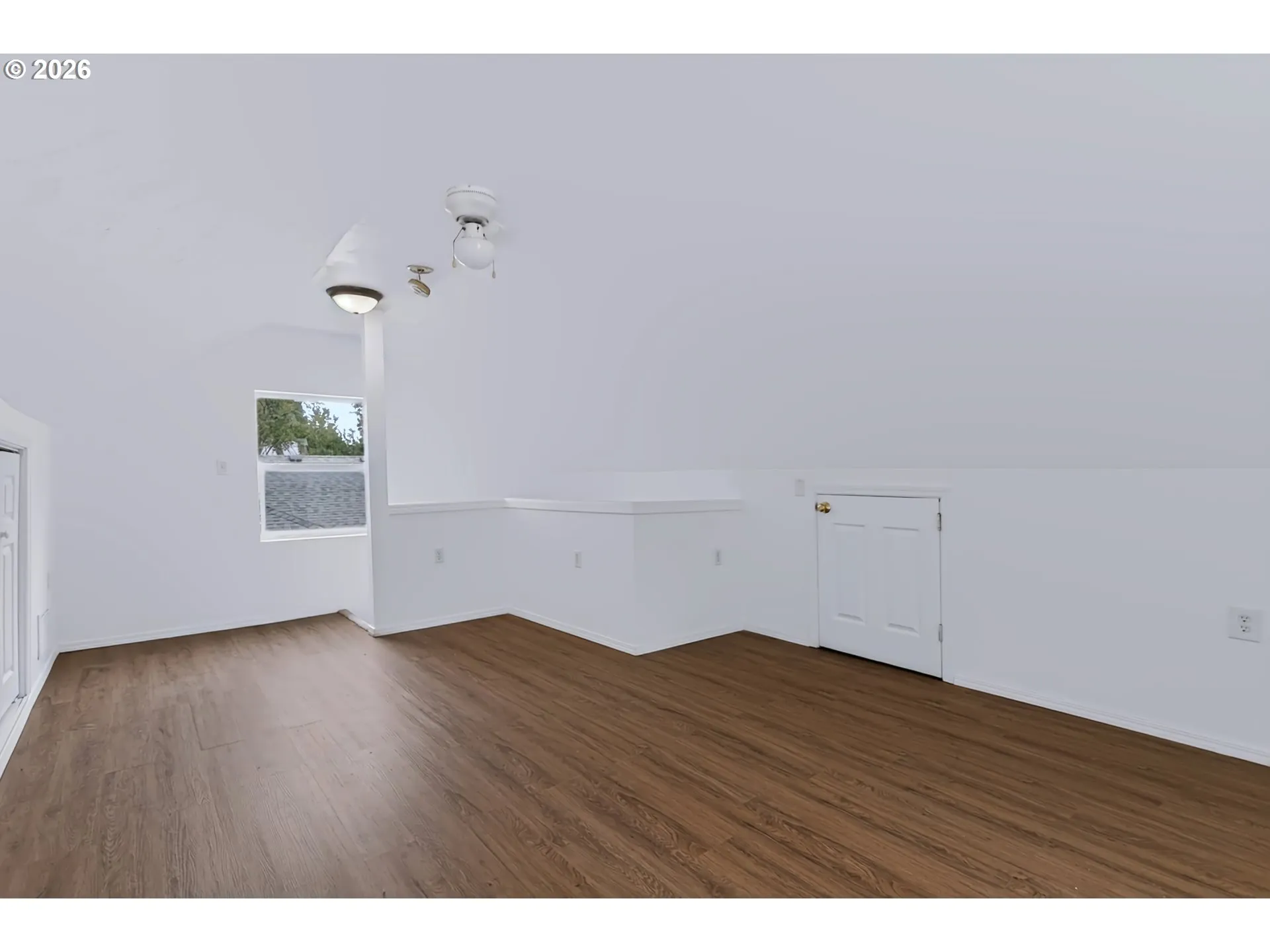Bedroom-Ceiling Fan