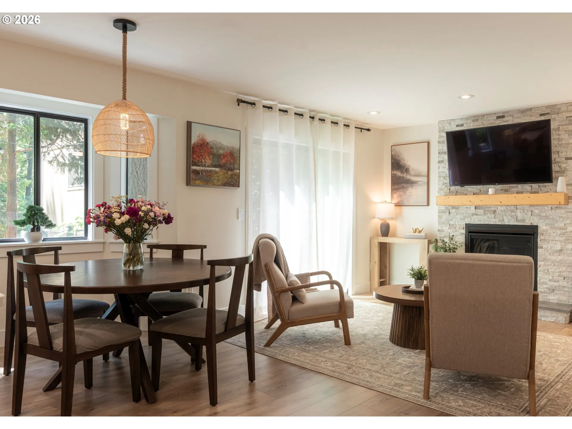 Kitchen/Nook-Eating Area