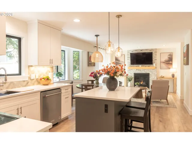 Kitchen/Family Room