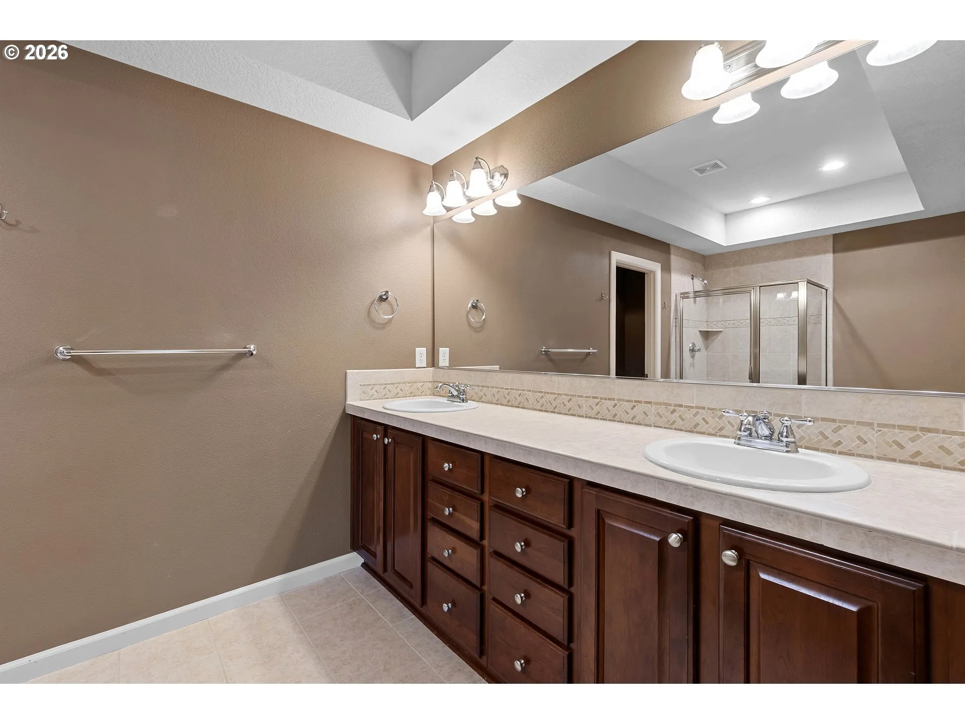 Primary Bedroom-Attached Bathroom