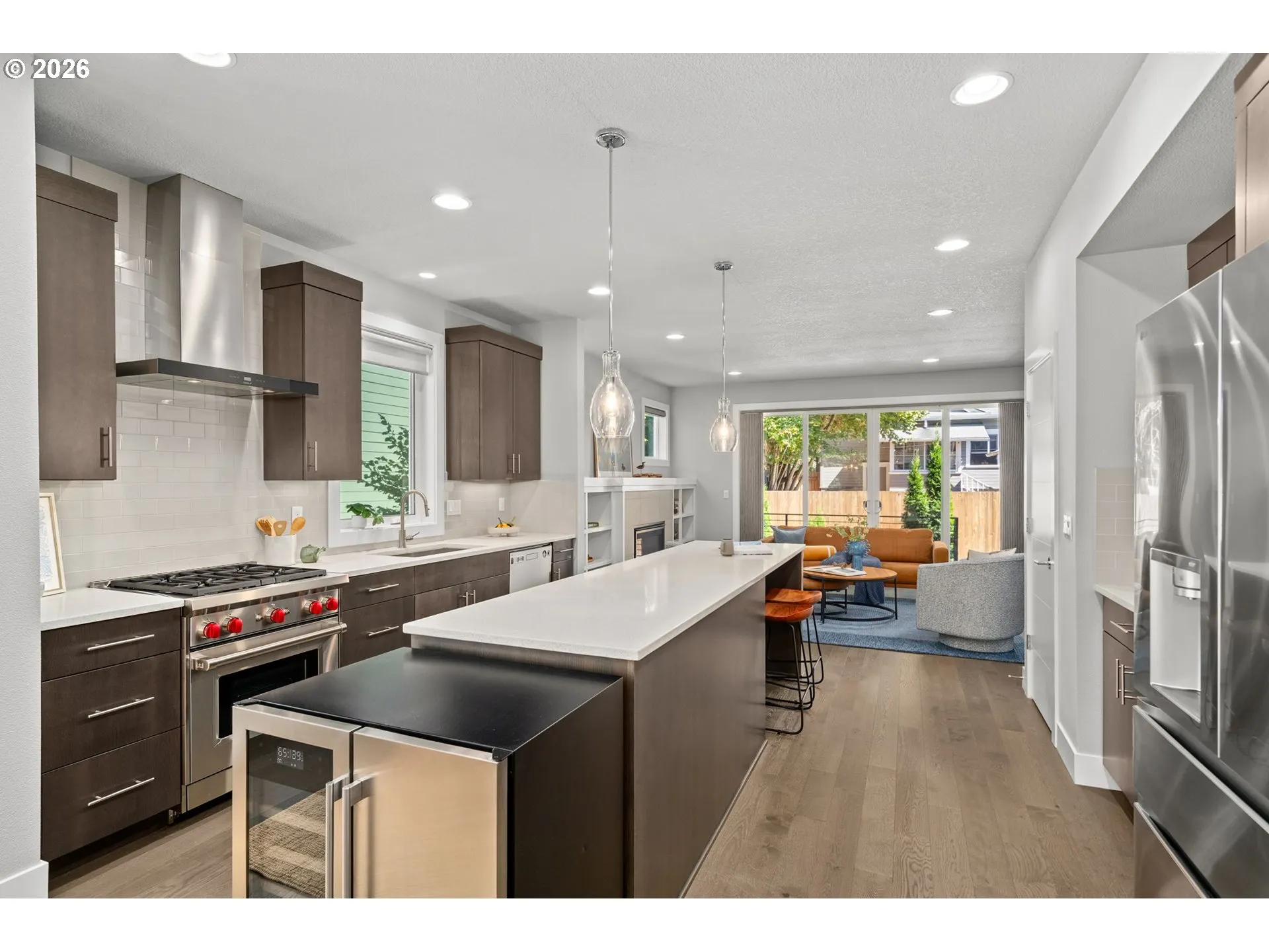 Kitchen-Eating Area