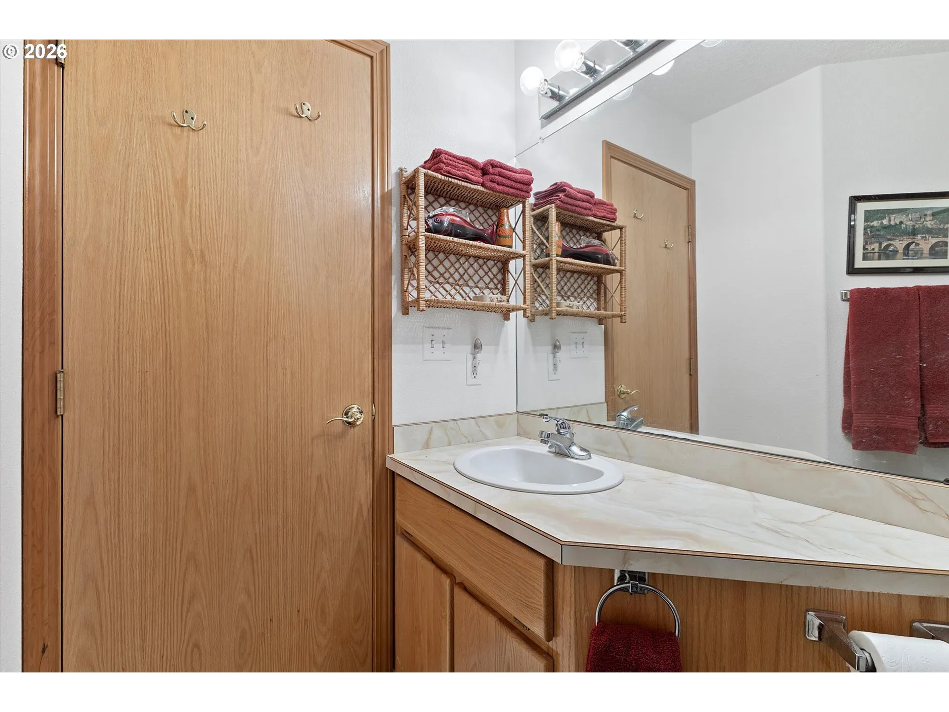 Bathroom-Hall