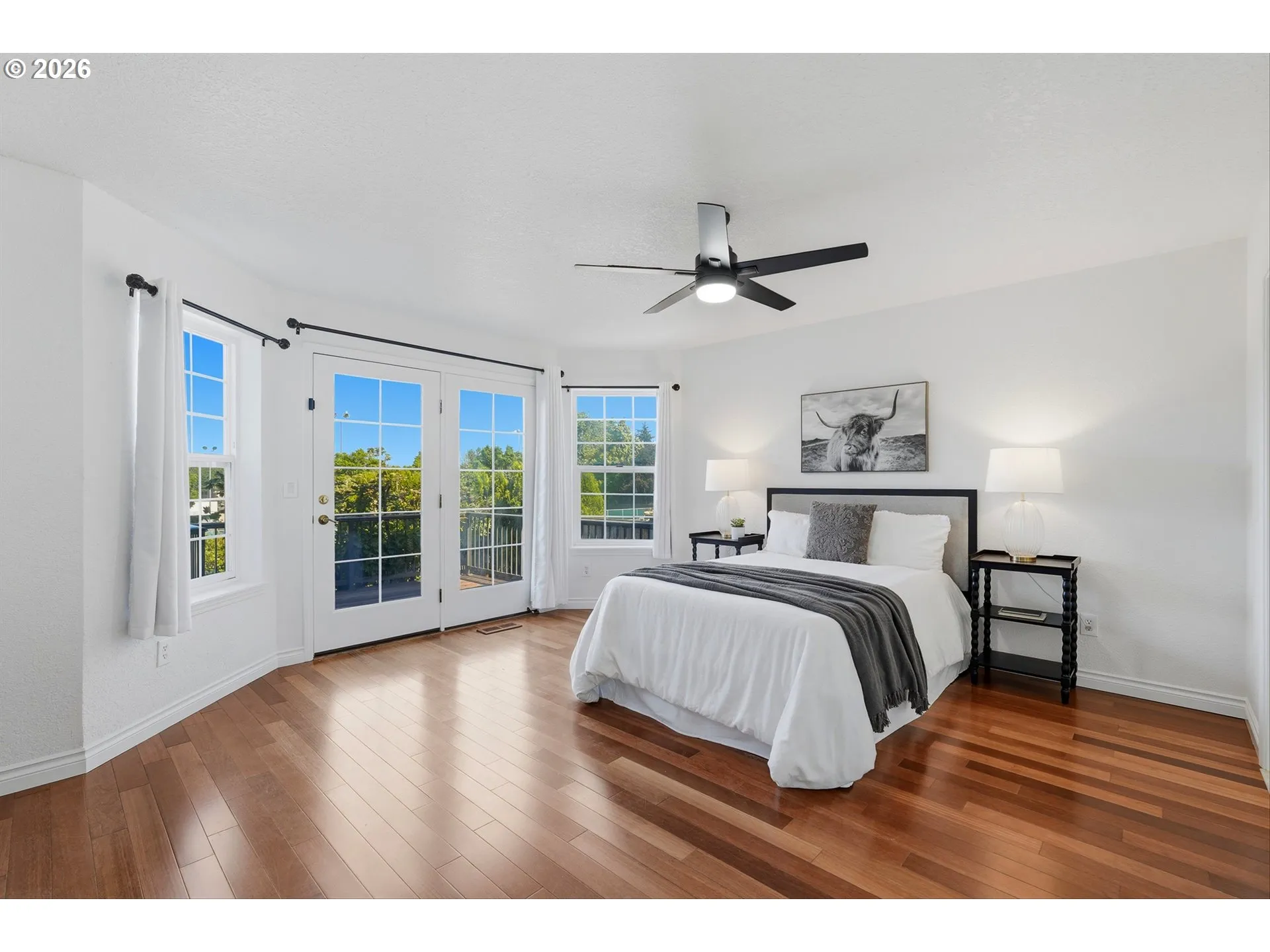 Owner's Suite Bedroom-Main