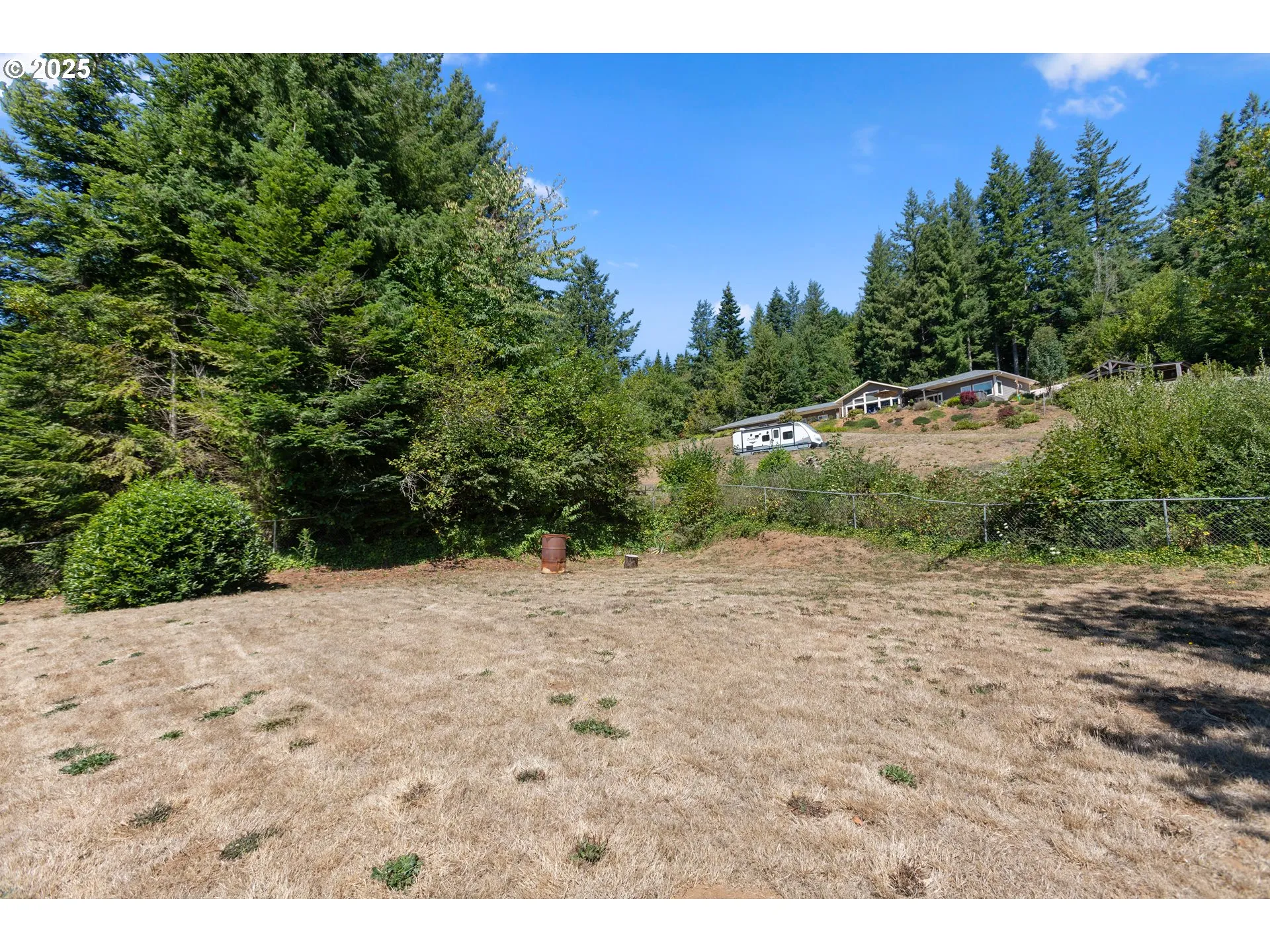 Yard-Fenced