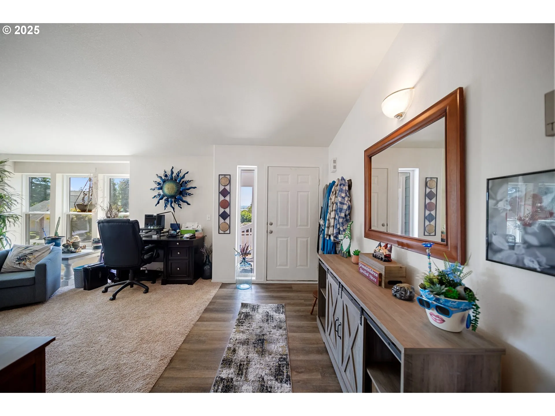 Entrance/Foyer